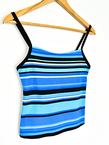 Top azulino rayado beachwear