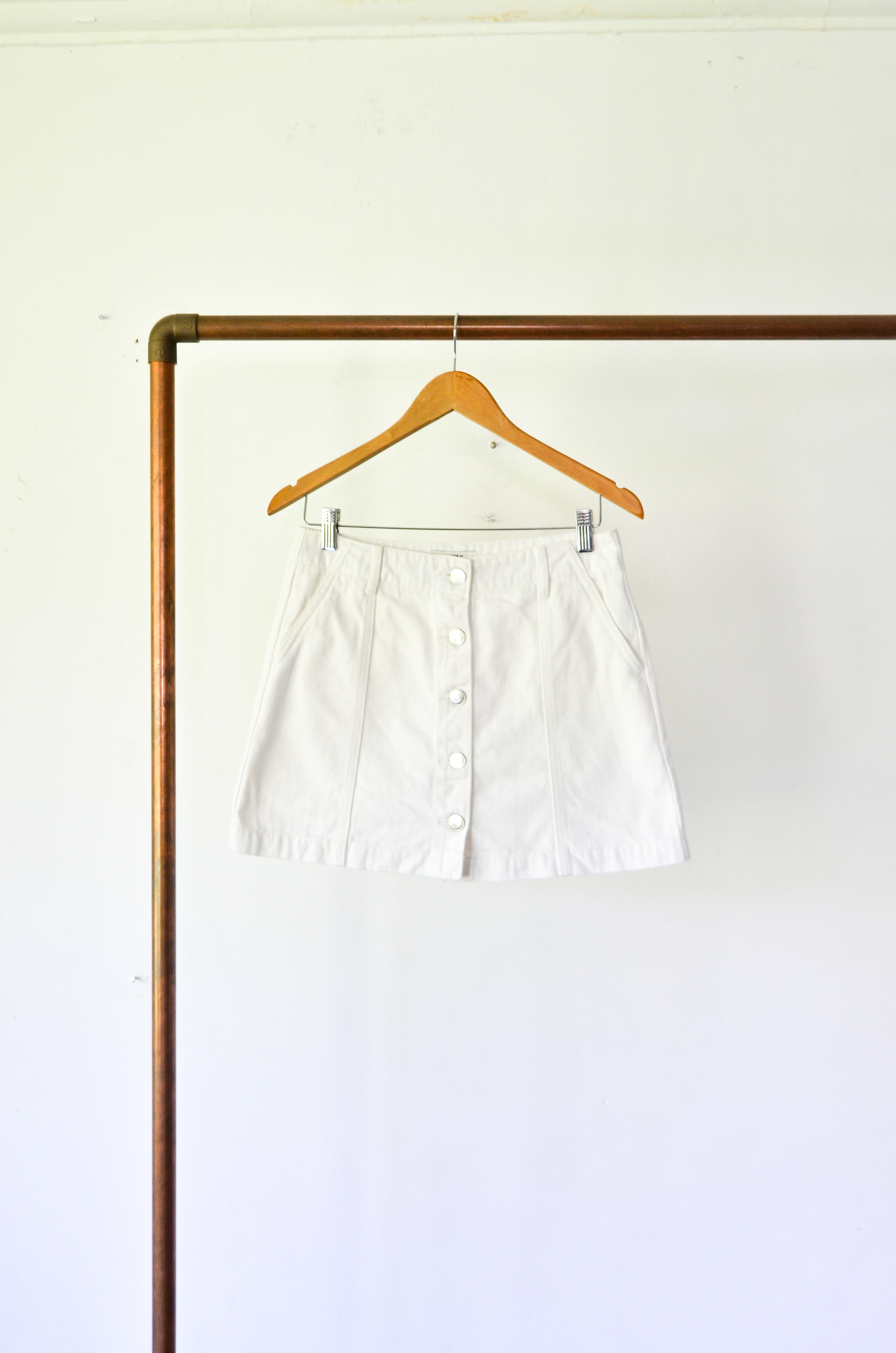 Mini falda white denim