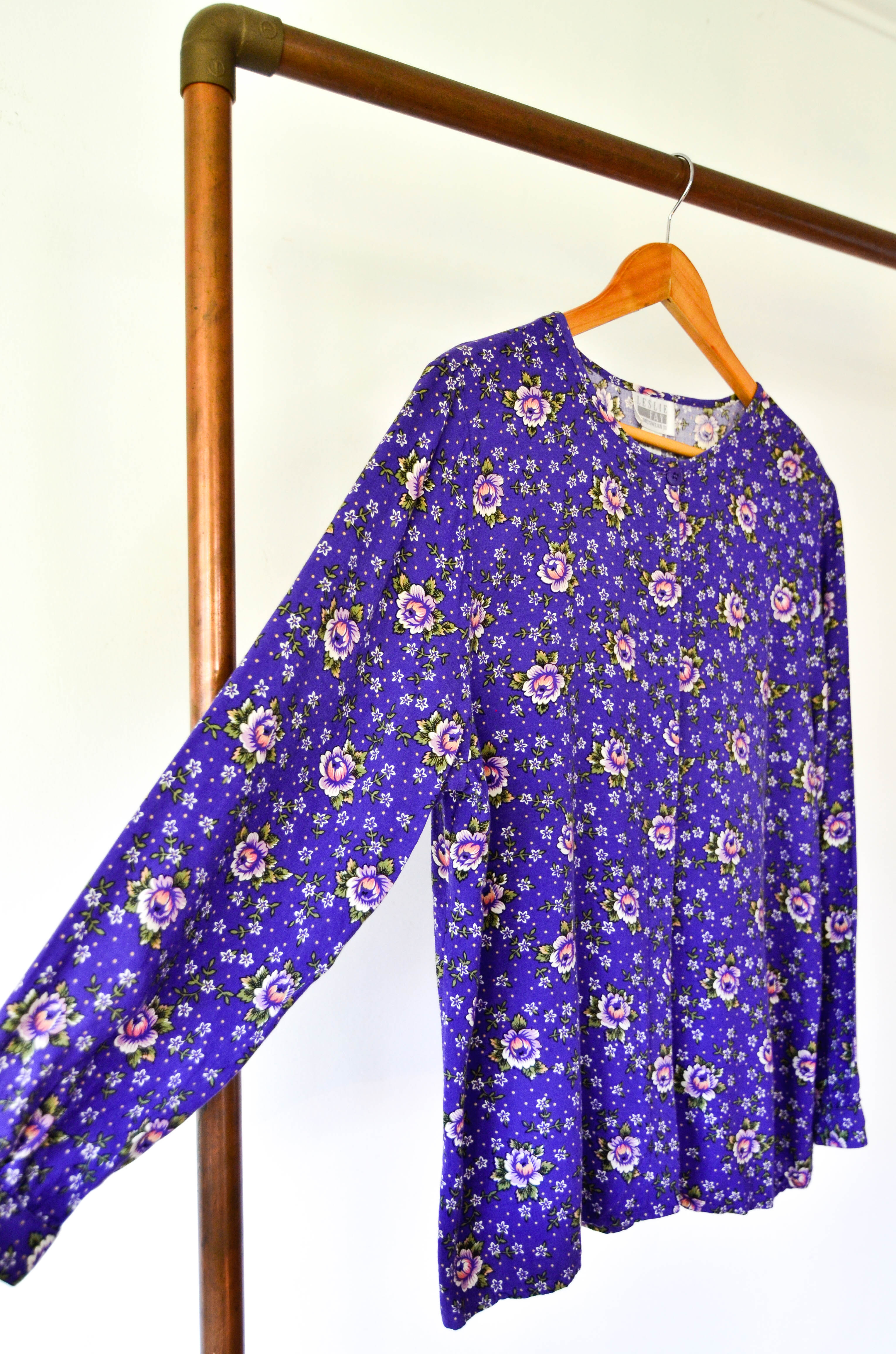 Blusa morada 80s floral