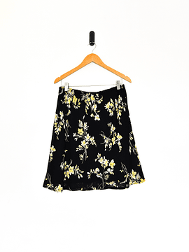 Falda vaporosa floral negra