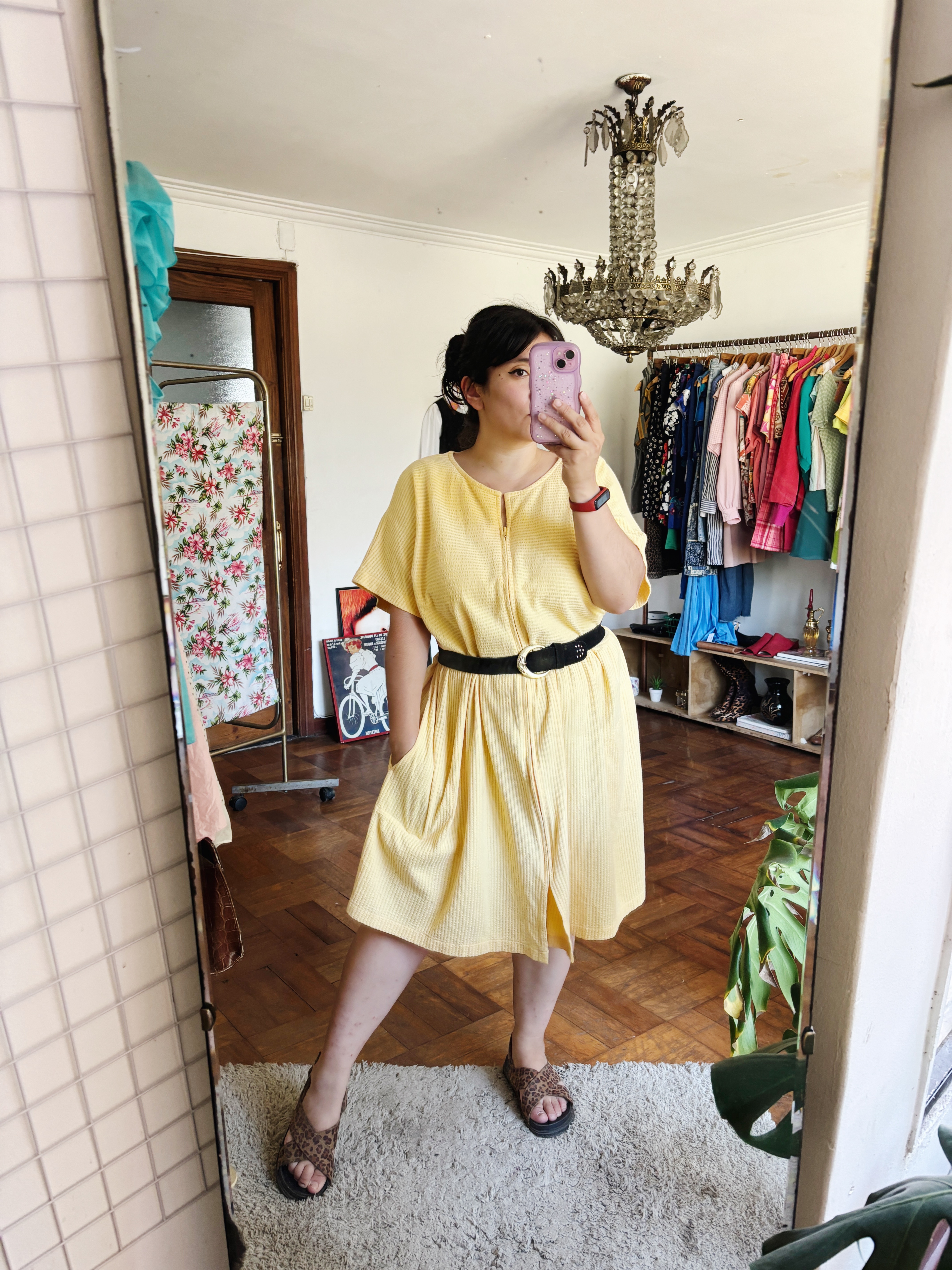 Vestido amarillo acanalado