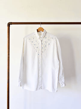 Camisa blanca vintage floral