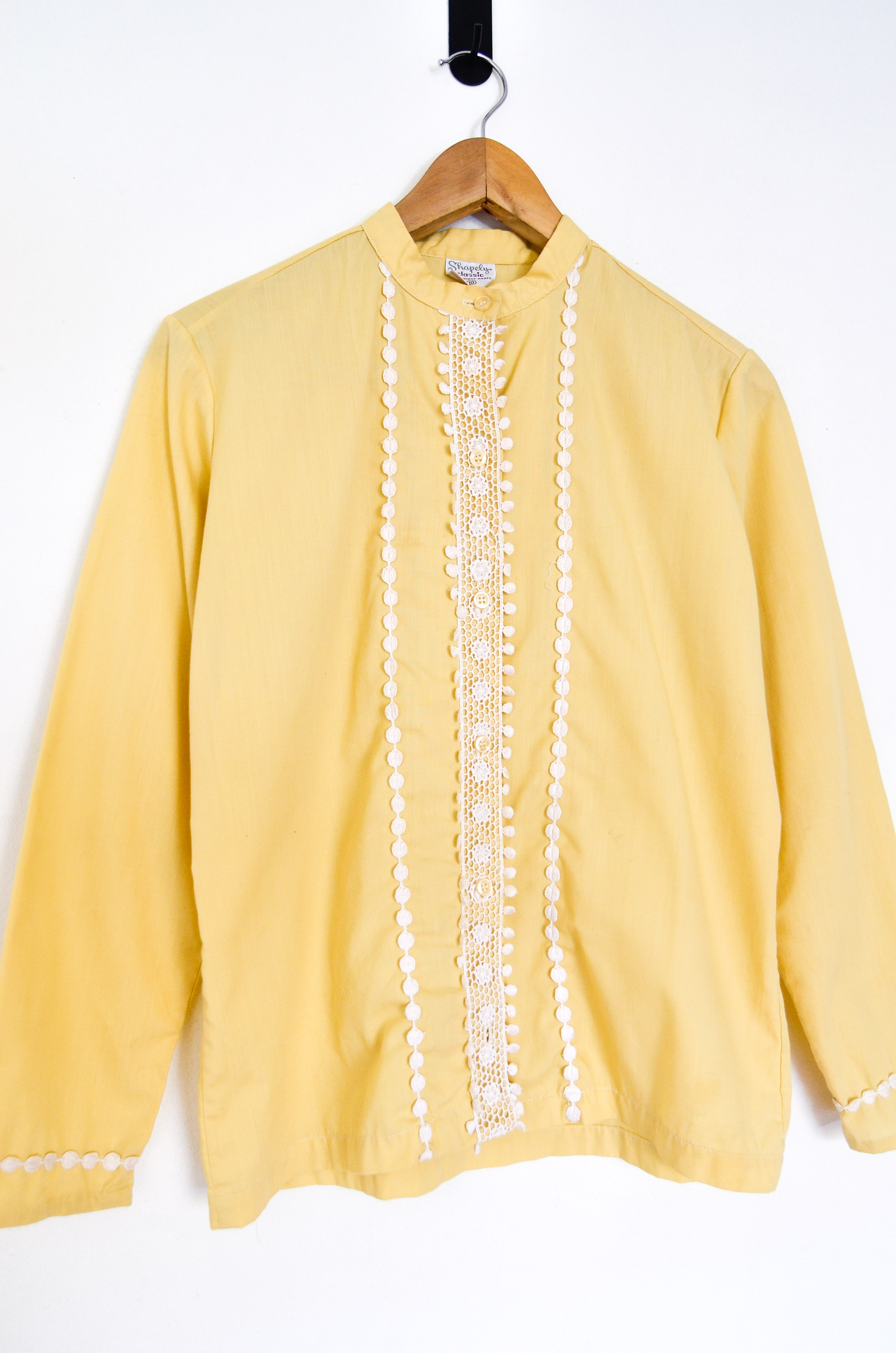 Camisa amarillo pastel 70s