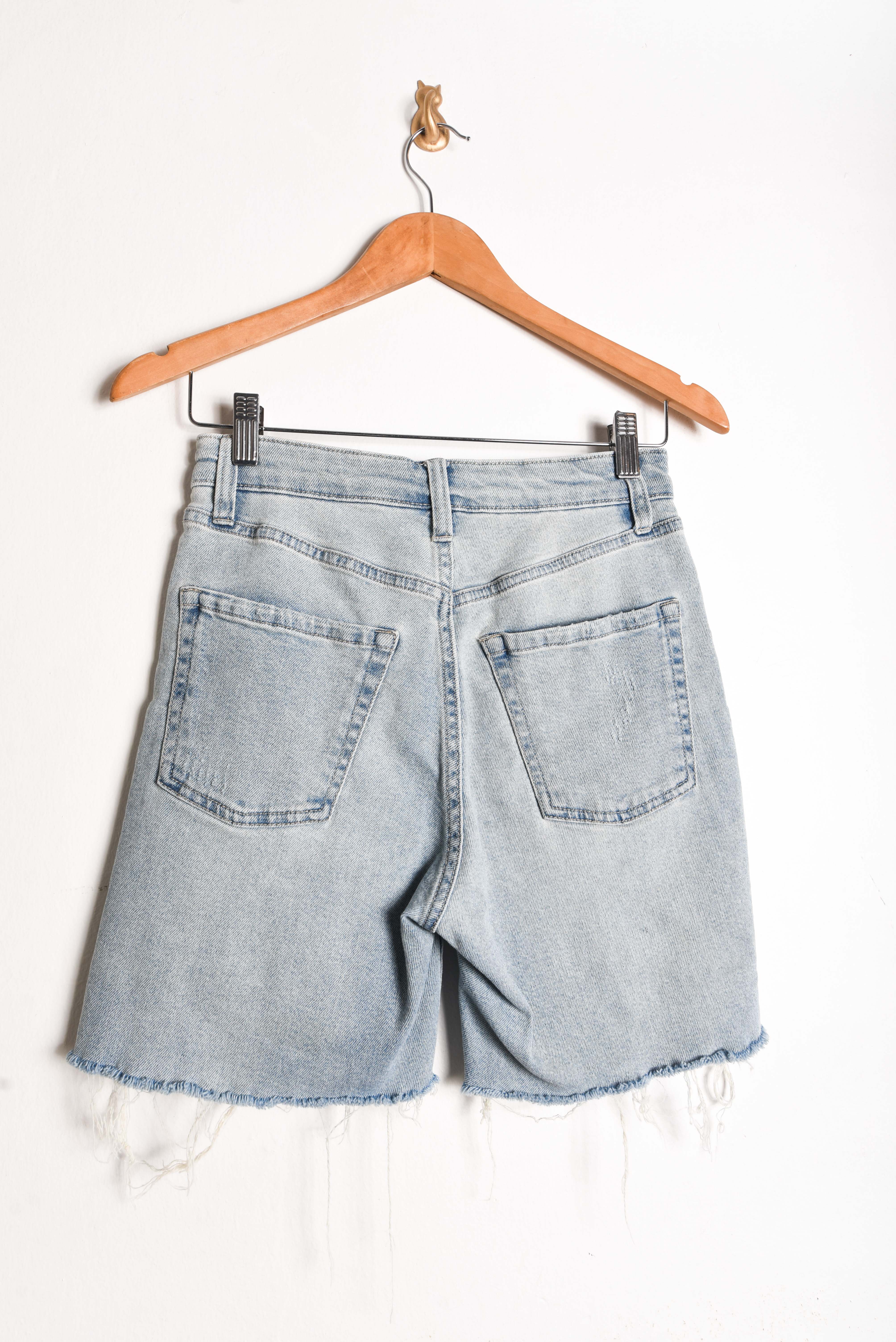 Short tiro alto denim