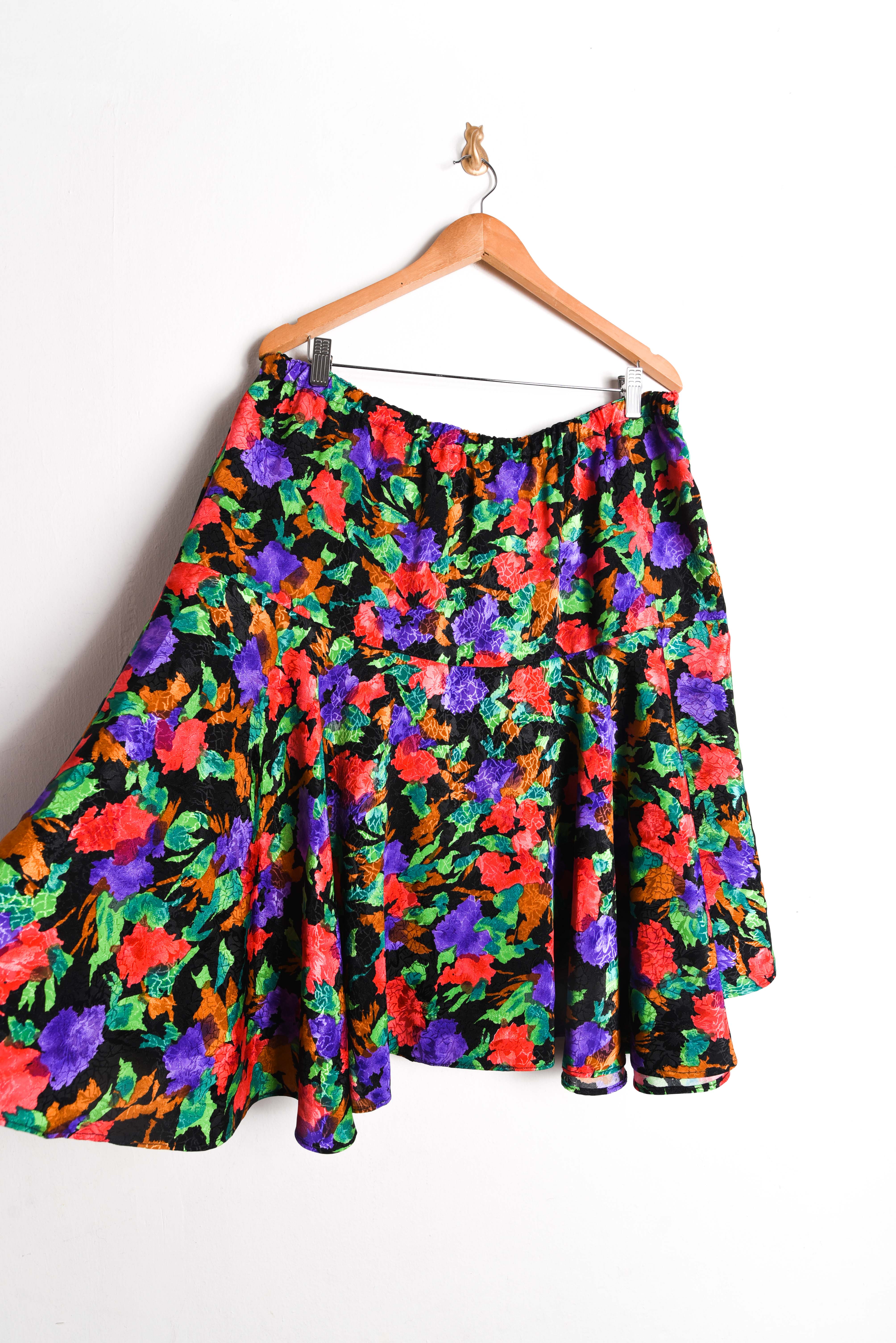 Falda midi floral 80s