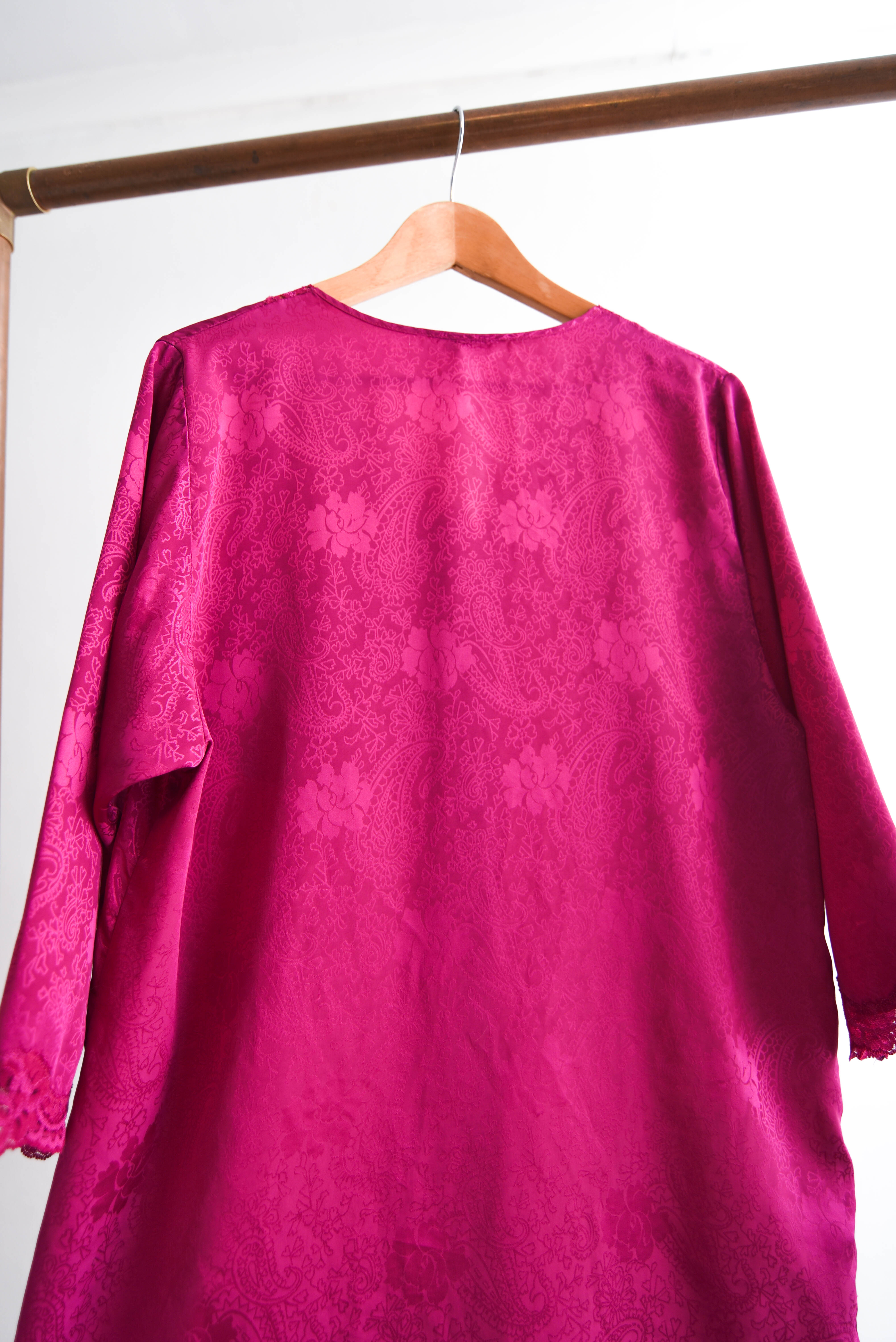 Camisola paisley magenta