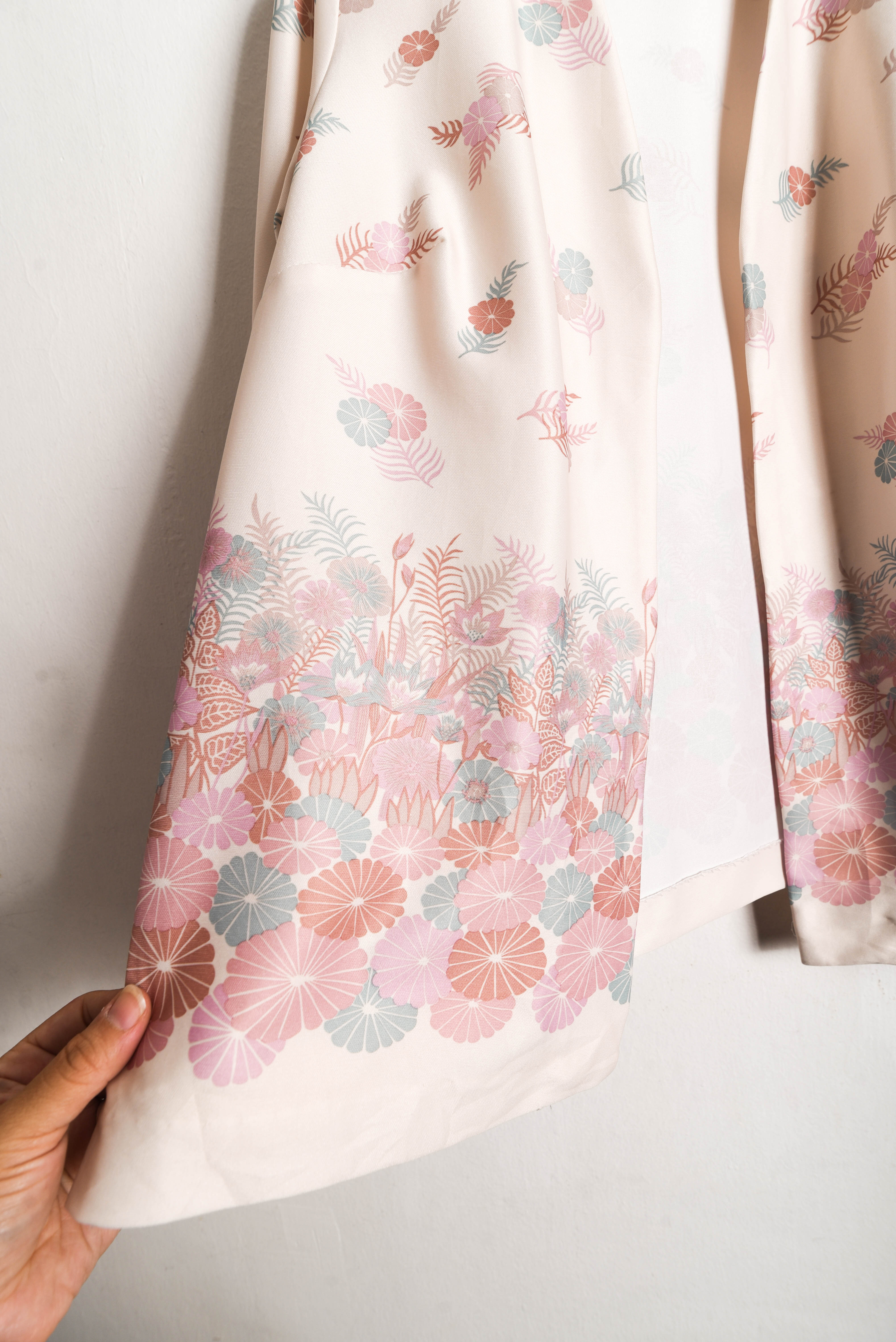 Tapado marfil floral vintage