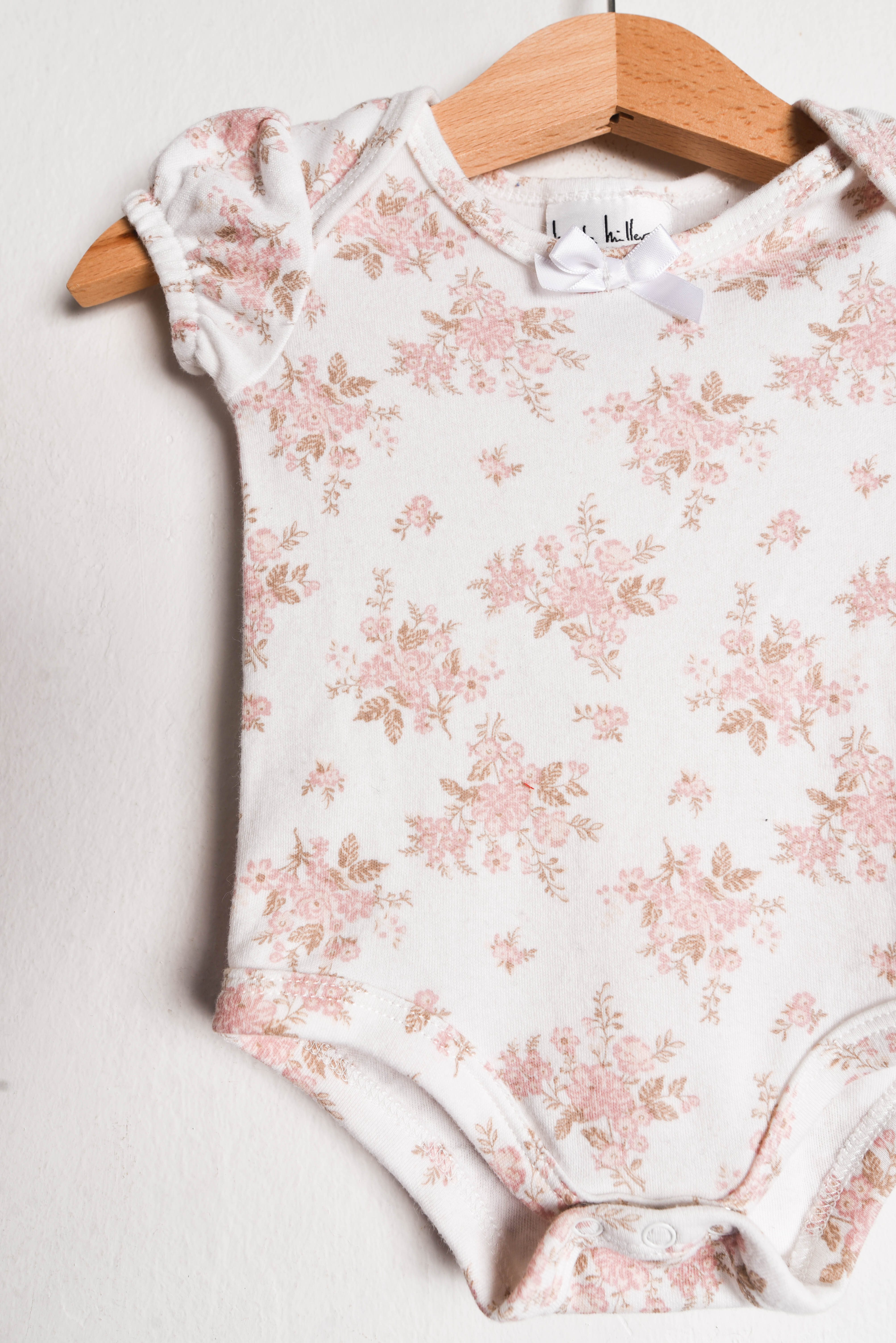 Body pastel floral 0-3M