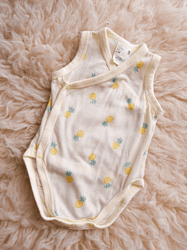 Body amarillo piñitas 3-6M