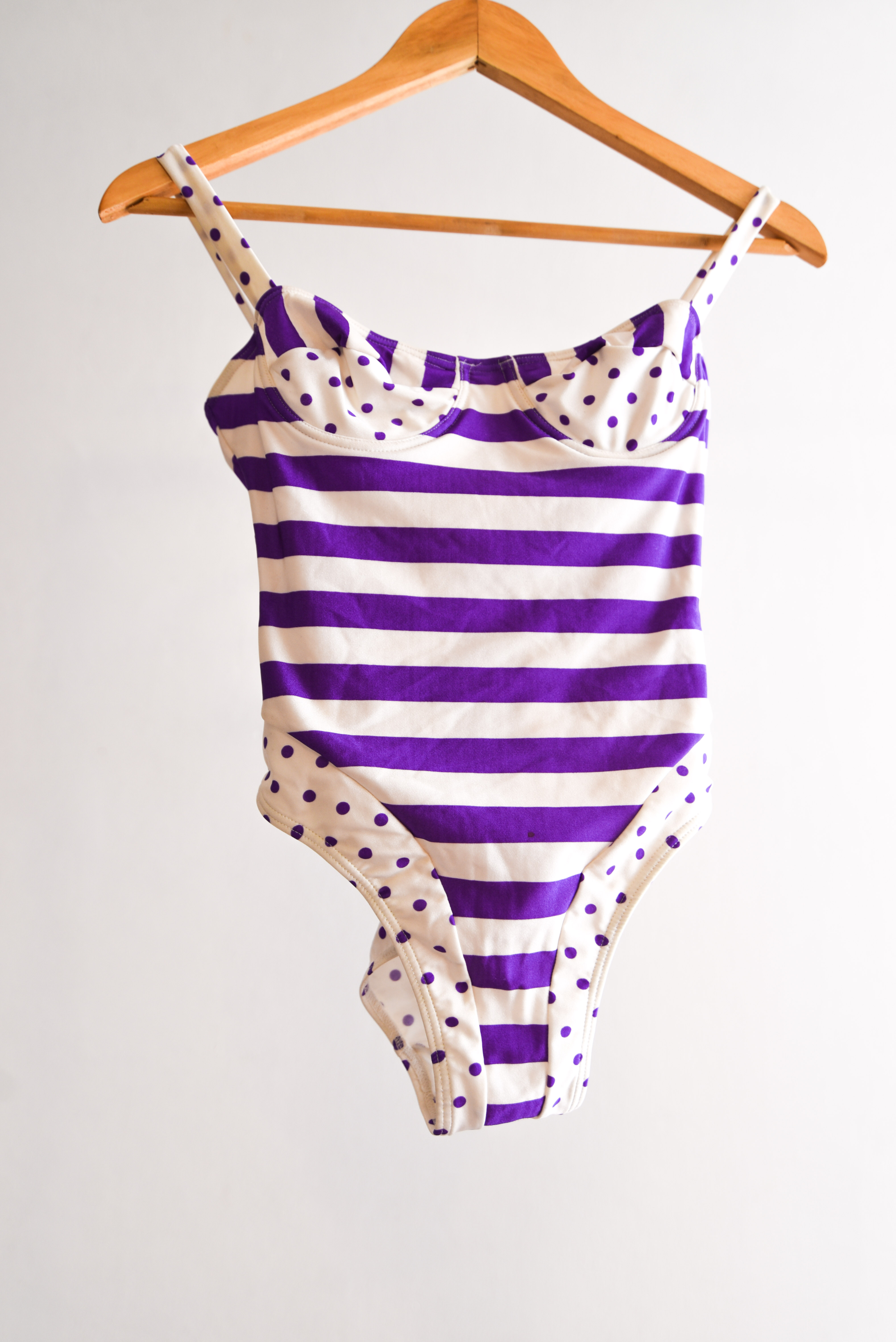 Traje de baño vintage rayas y puntos