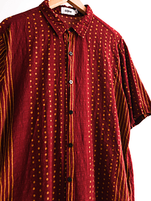Camisa roja rayas y puntos 