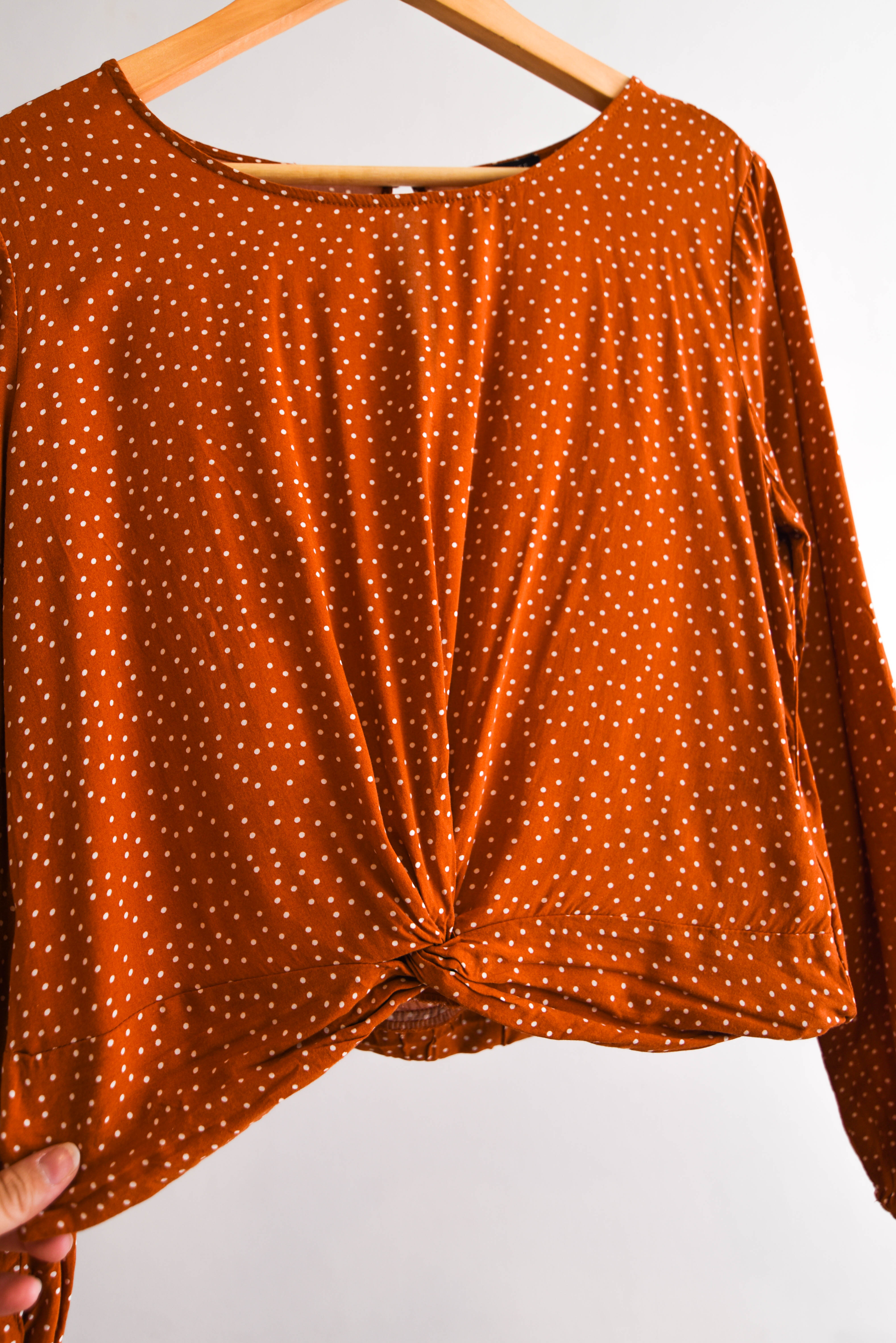Blusa naranja dots