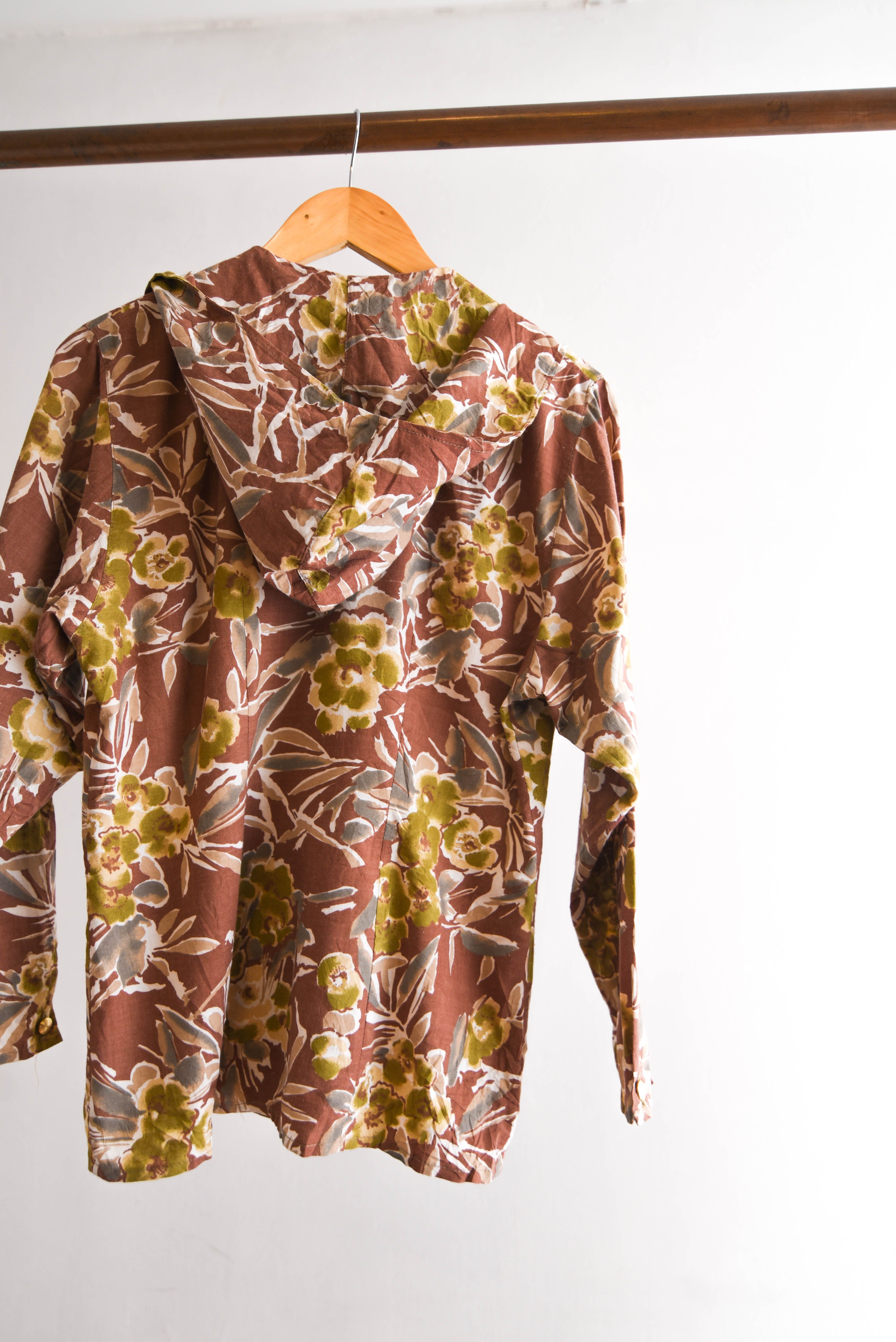 Blusa vintage floral lazito