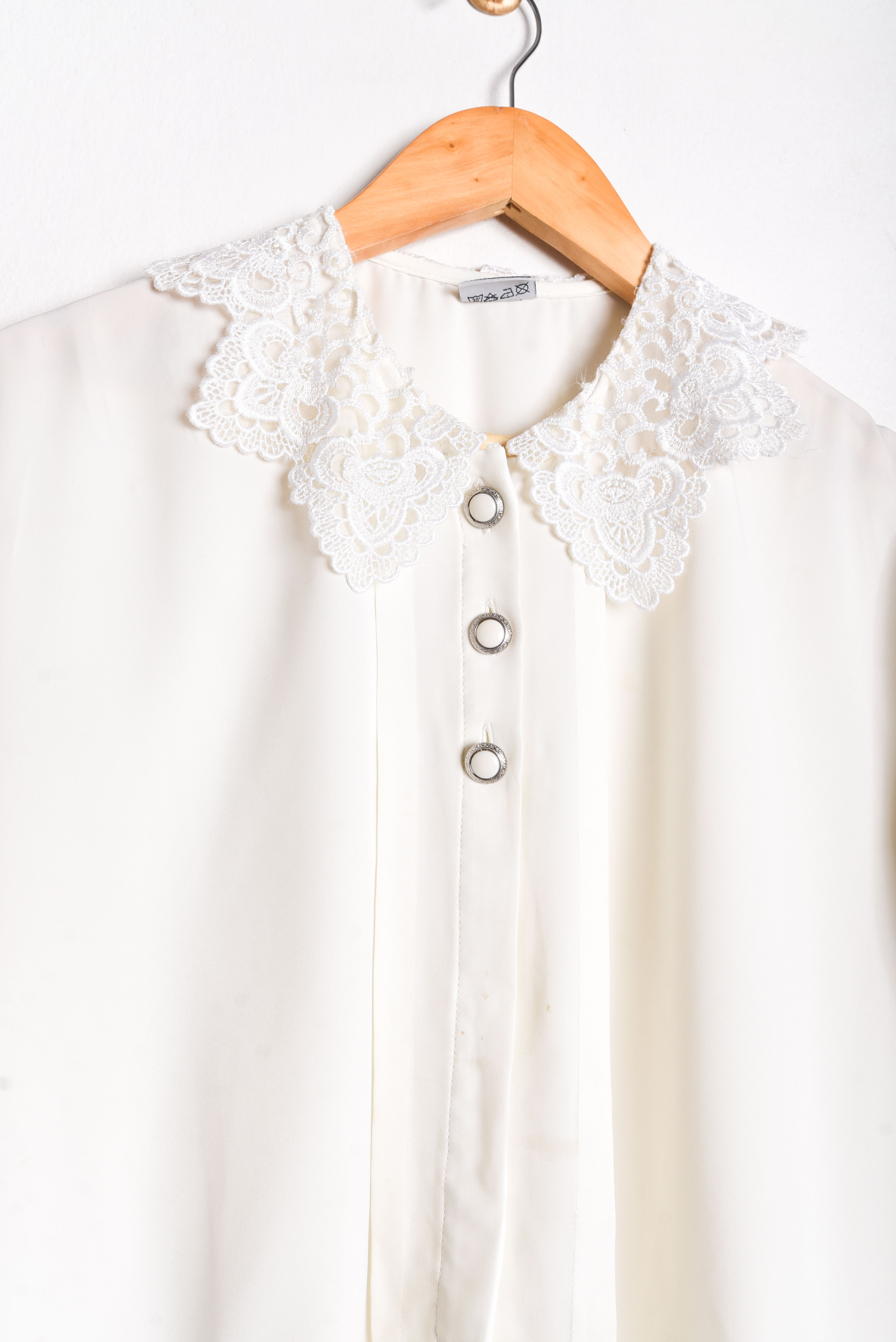 Blusa vintage marfil cuellito