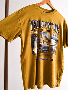 Polera gráfica Yellowstone