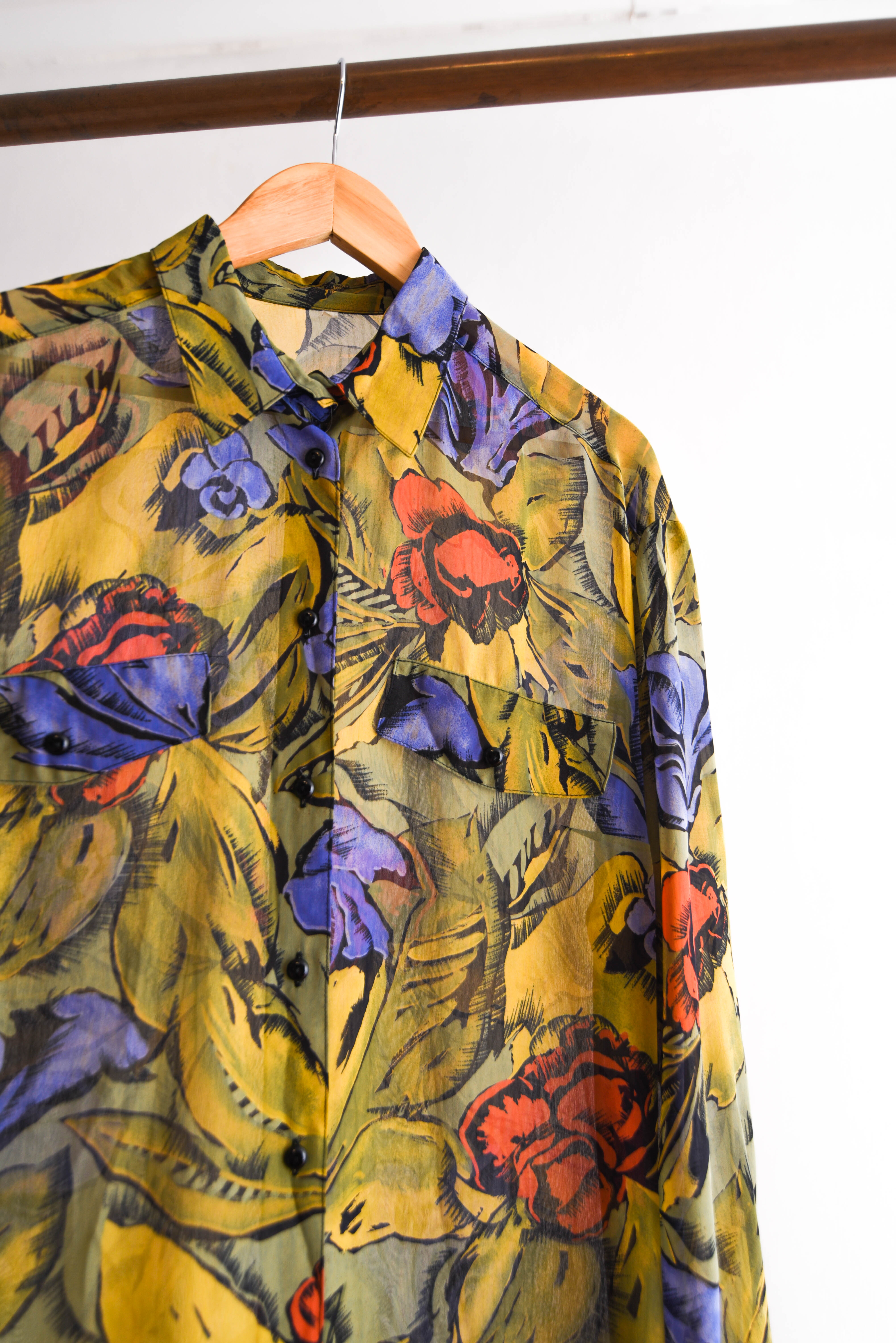 Blusón vintage transparencia floral