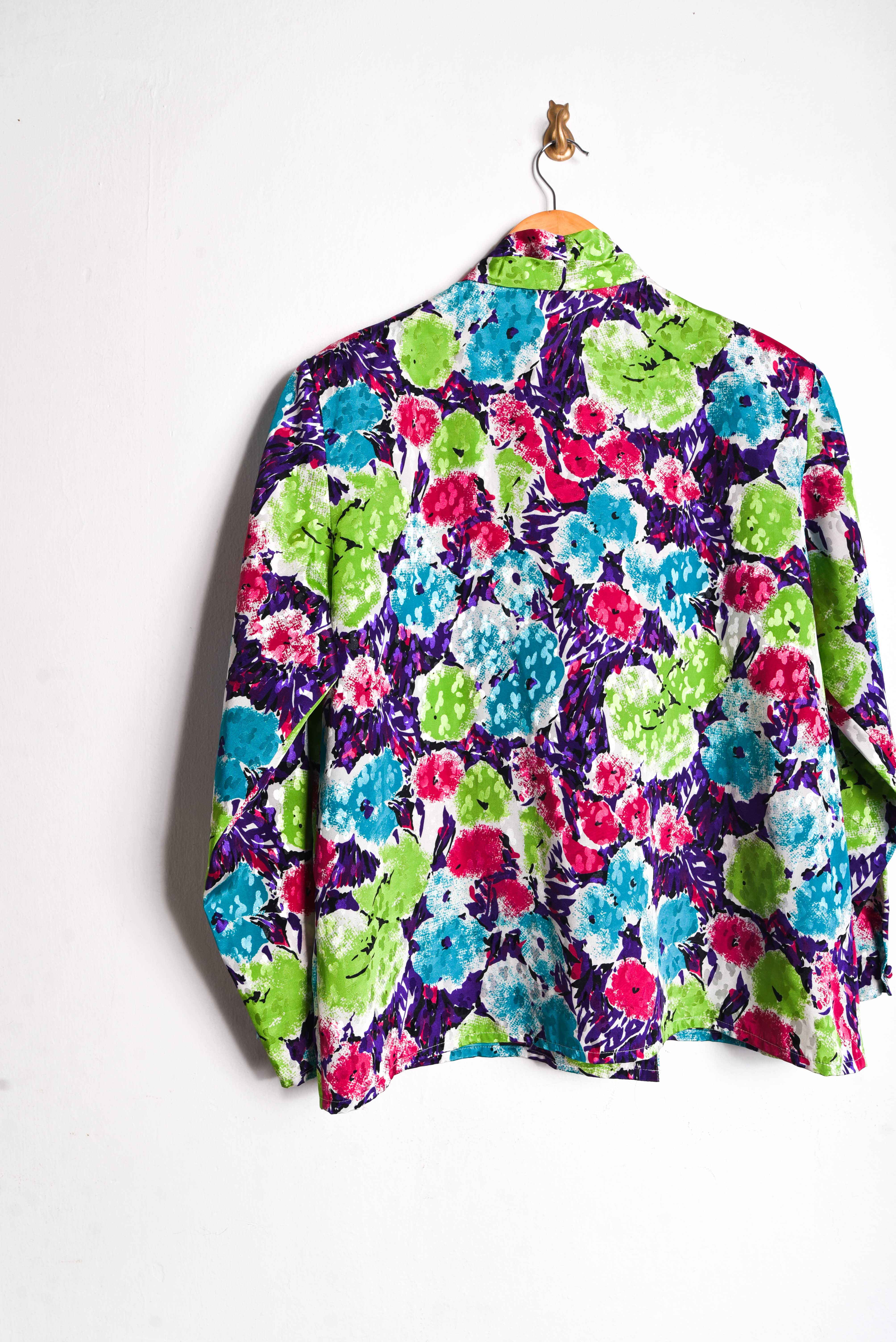 Blusa floral 80s satín