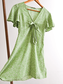 Vestido floral verde lazito