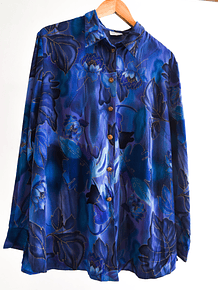 Blusa azulina hojitas