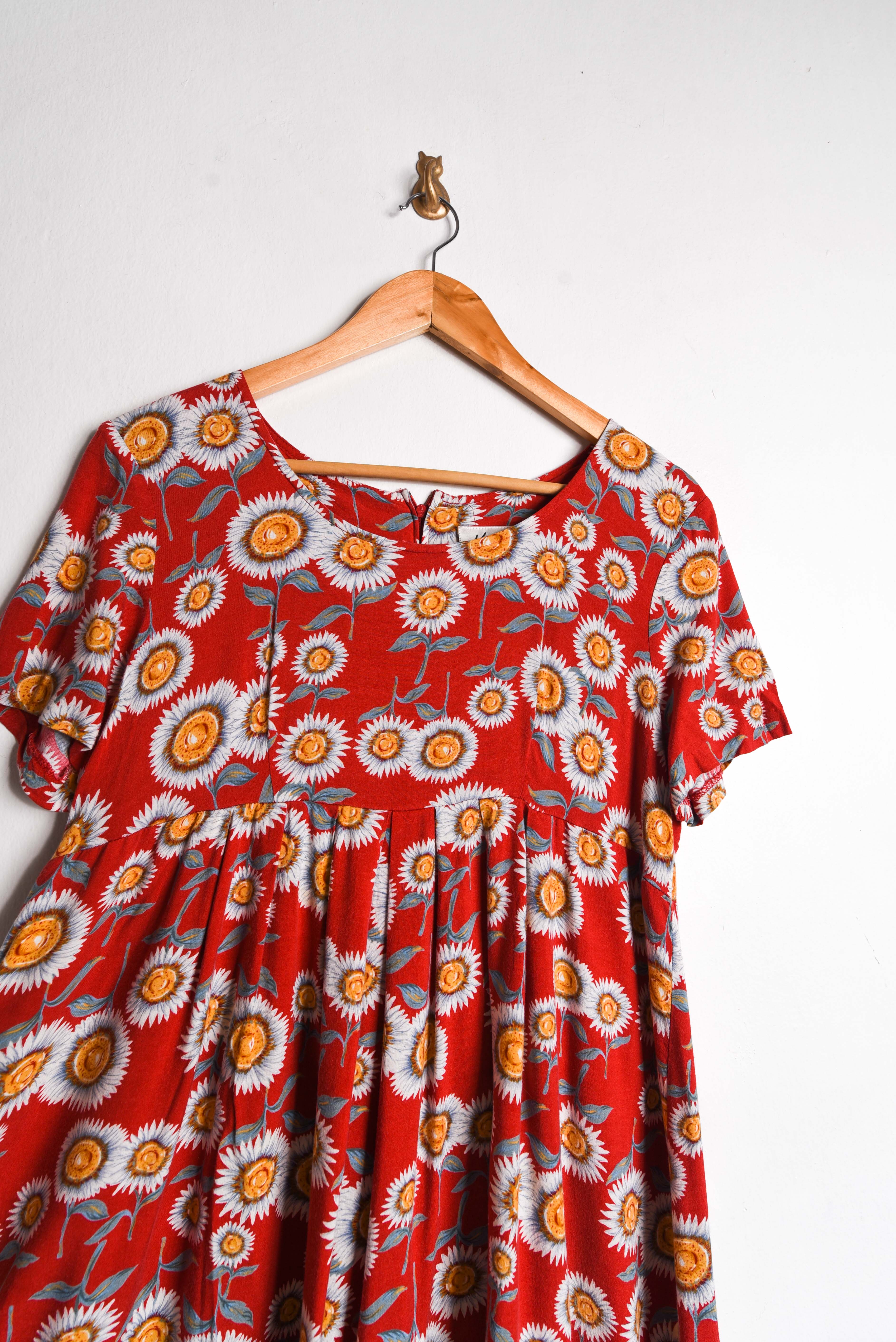 Vestido rojo 90s girasoles