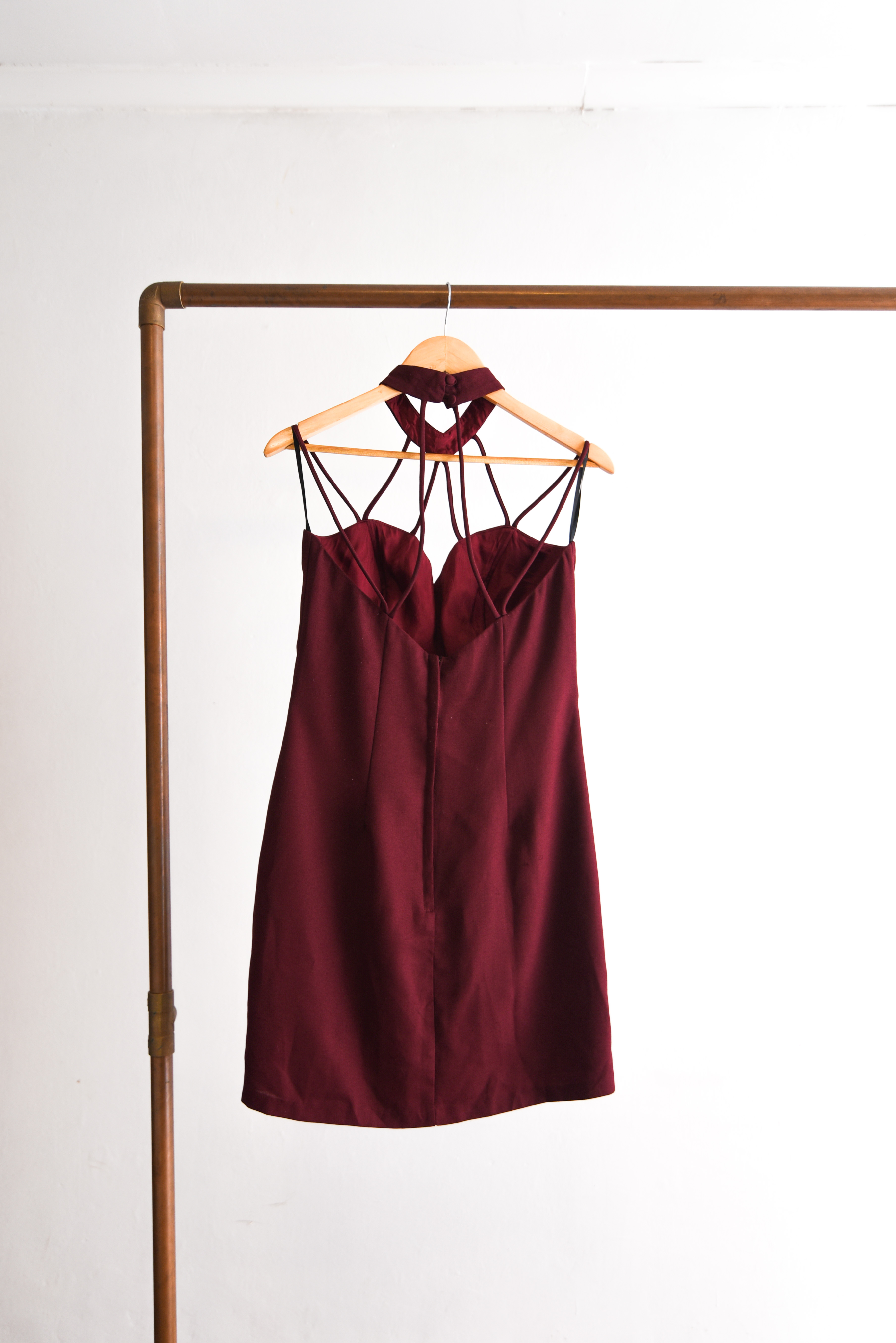 Vestido burdeo 90s party