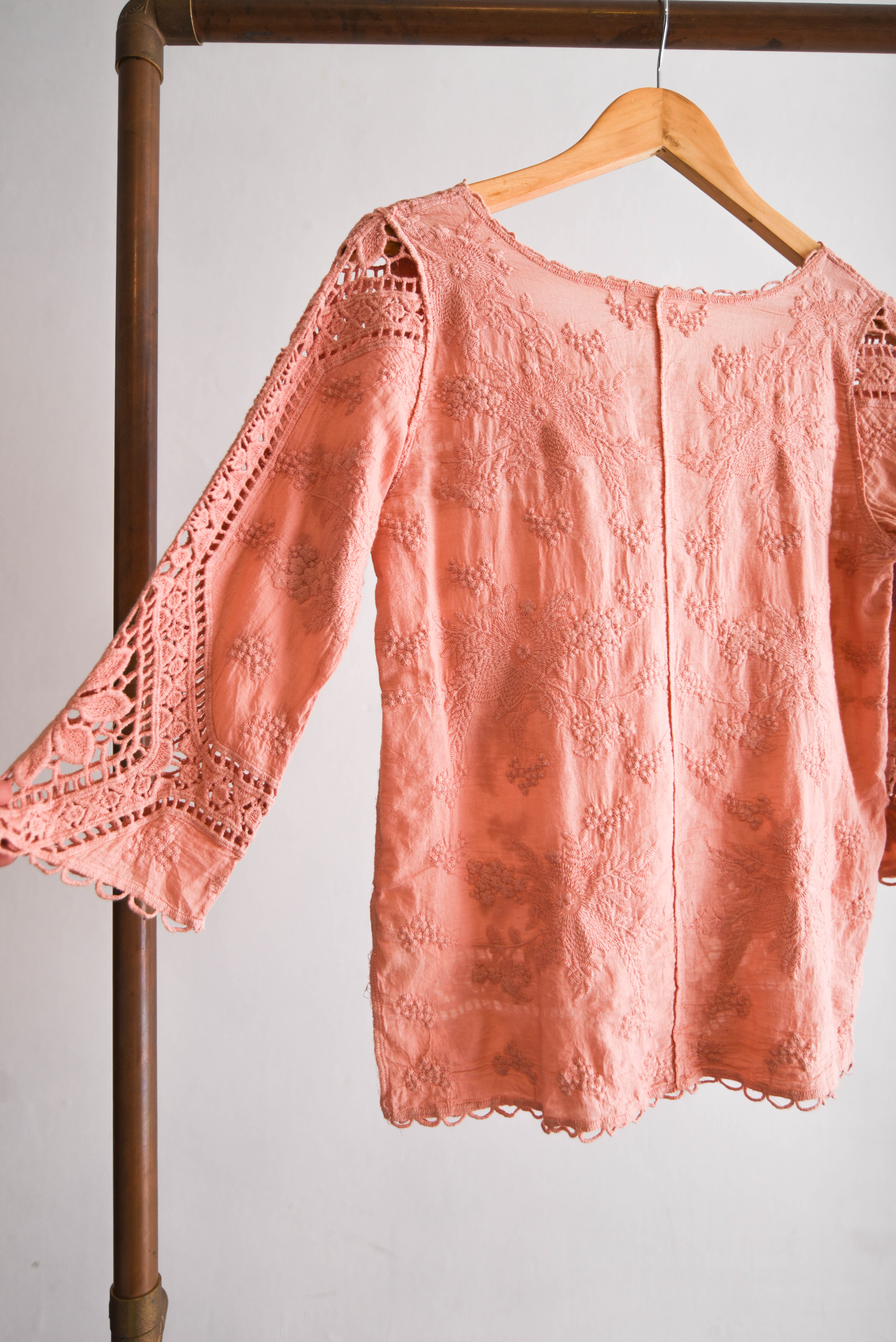 Top coral bordado boho