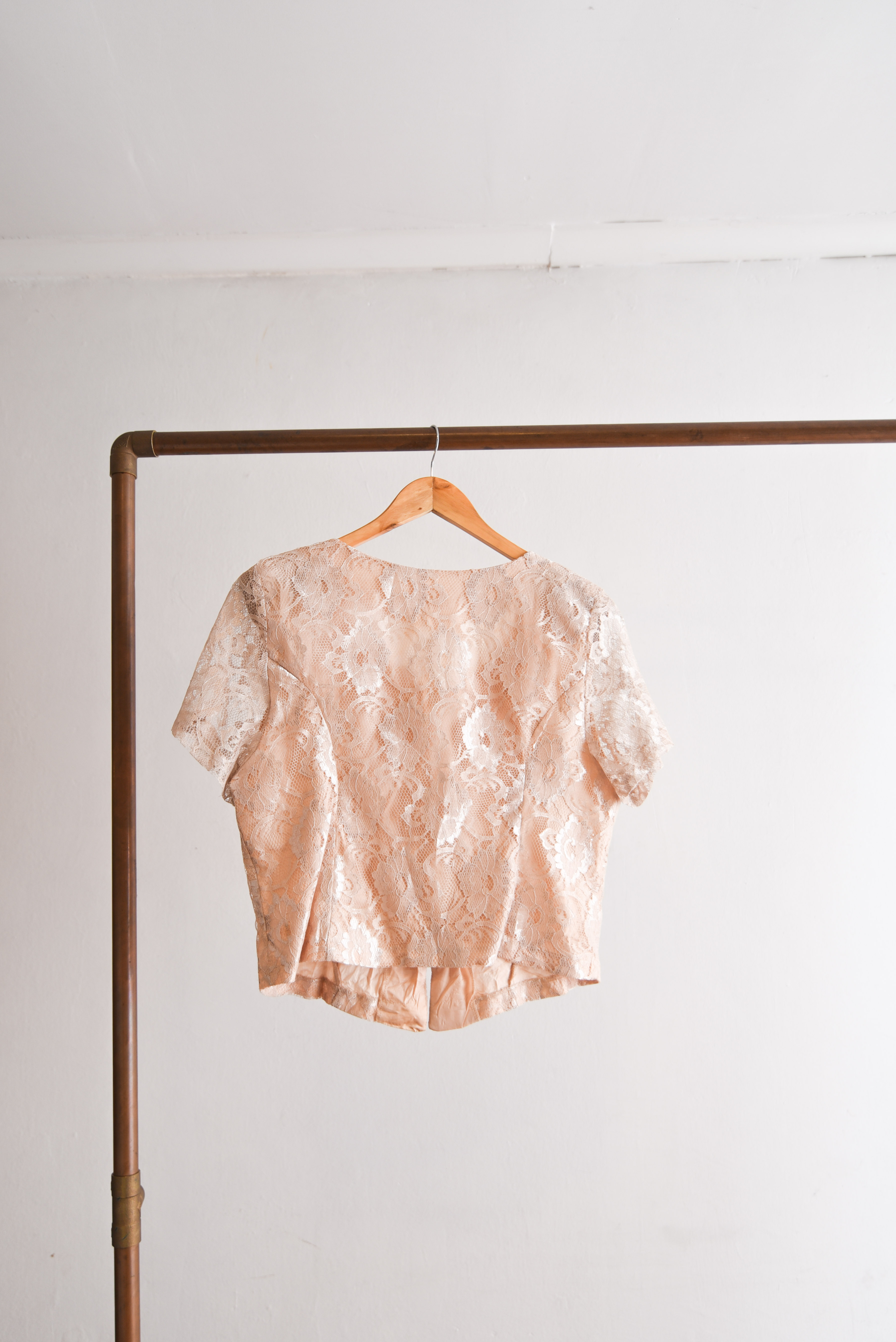Blusa 80s encaje nude