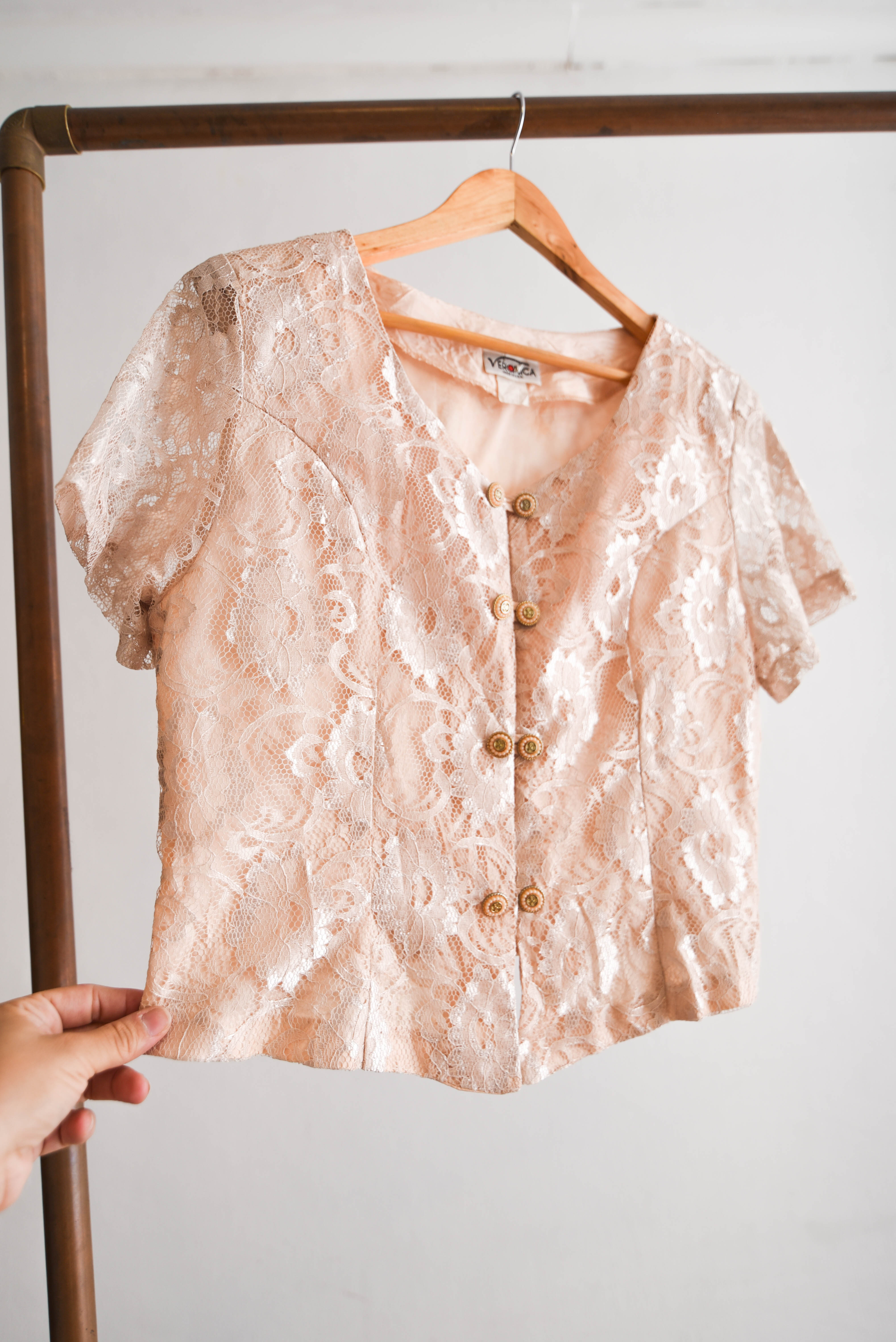 Blusa 80s encaje nude