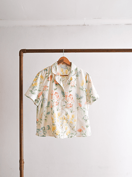 Blusa marfil floral 90s