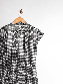 Blusa gingham gris lazito