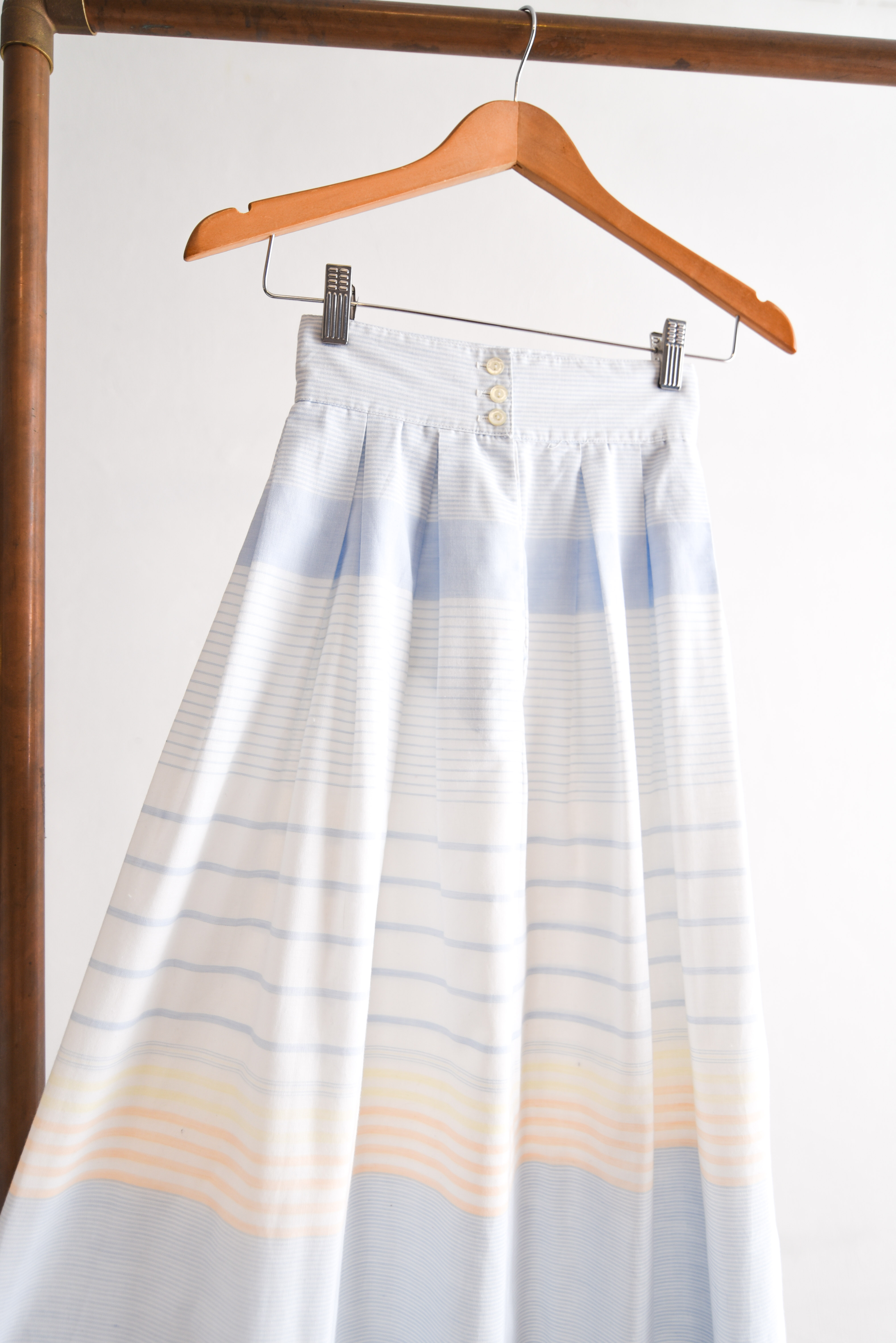 Falda 60s celeste pastel