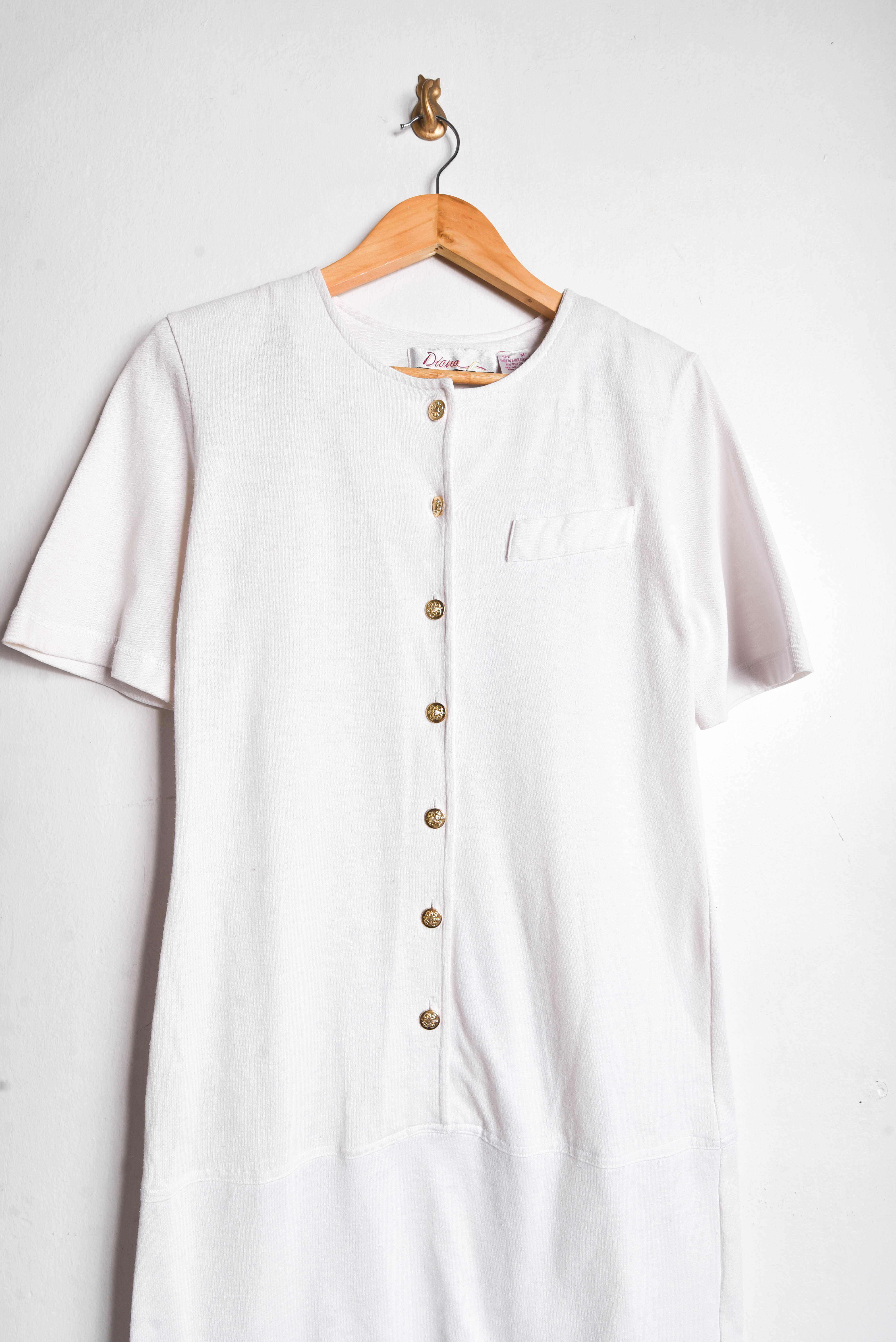 Vestido blanco 90s botones dorados