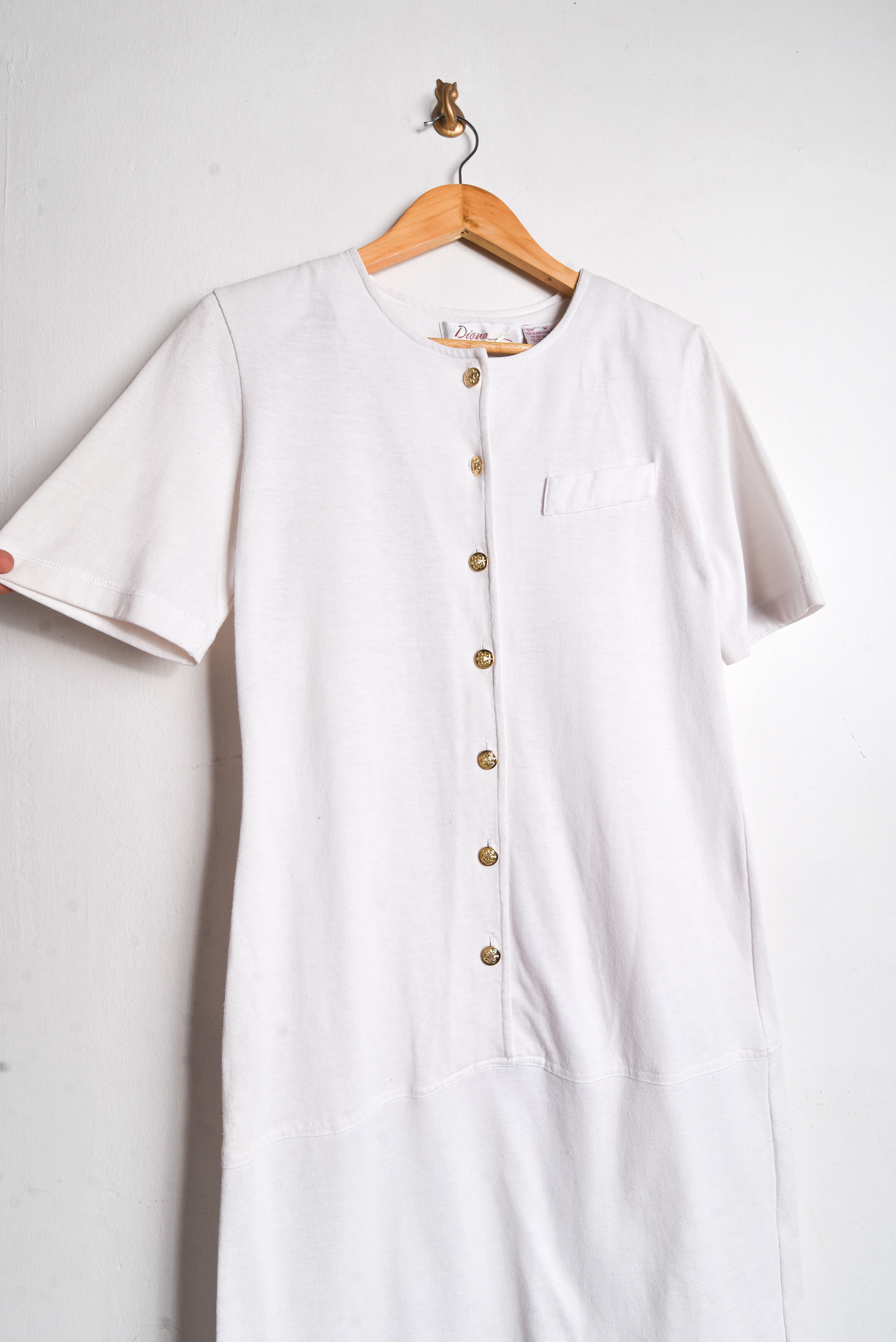 Vestido blanco 90s botones dorados