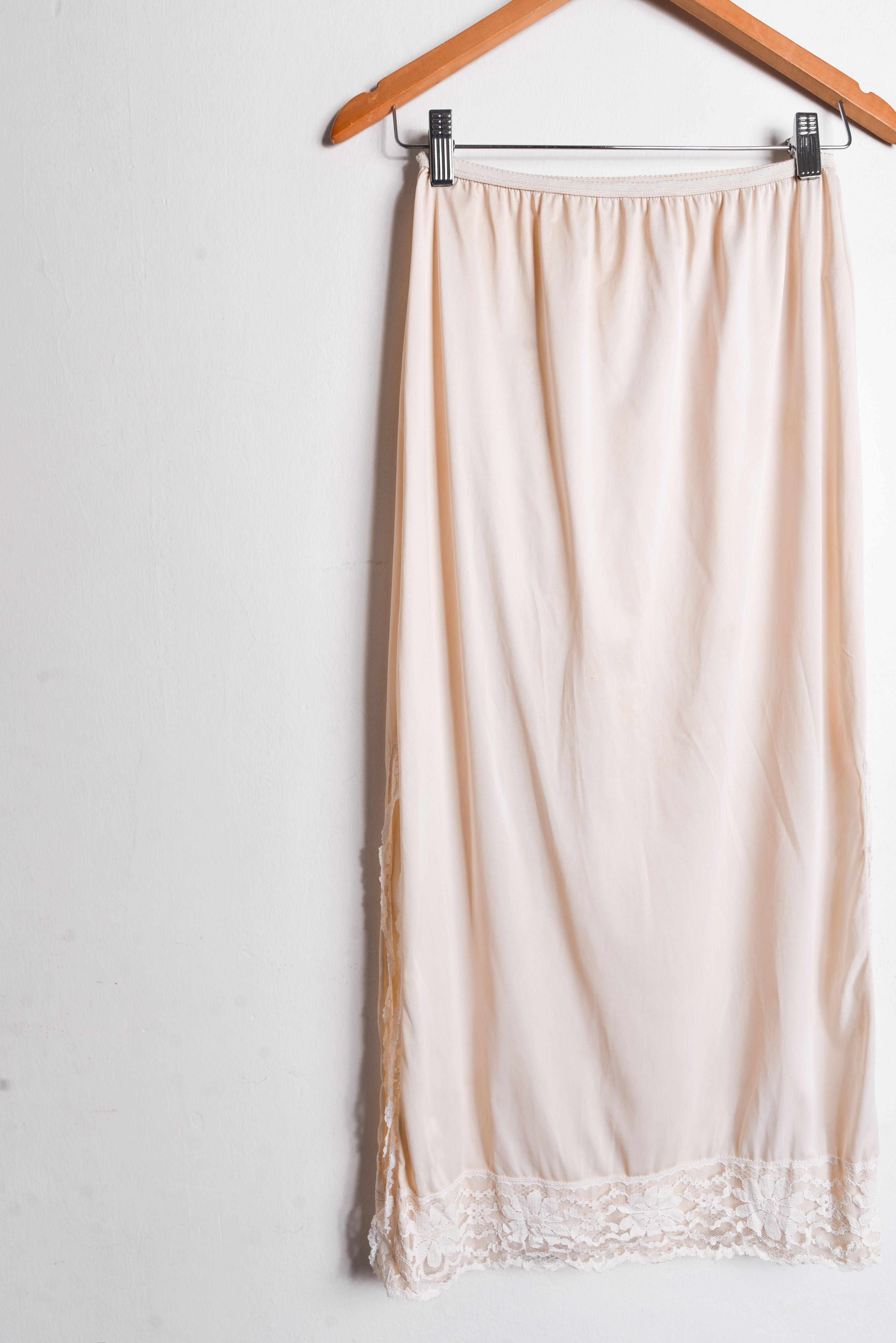 Maxi falda lencera marfil vintage