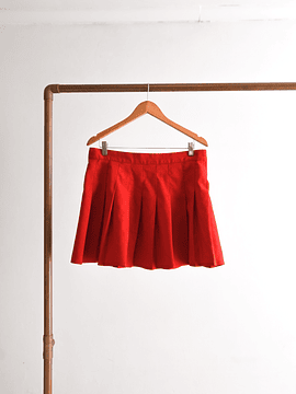 Falda roja tablas