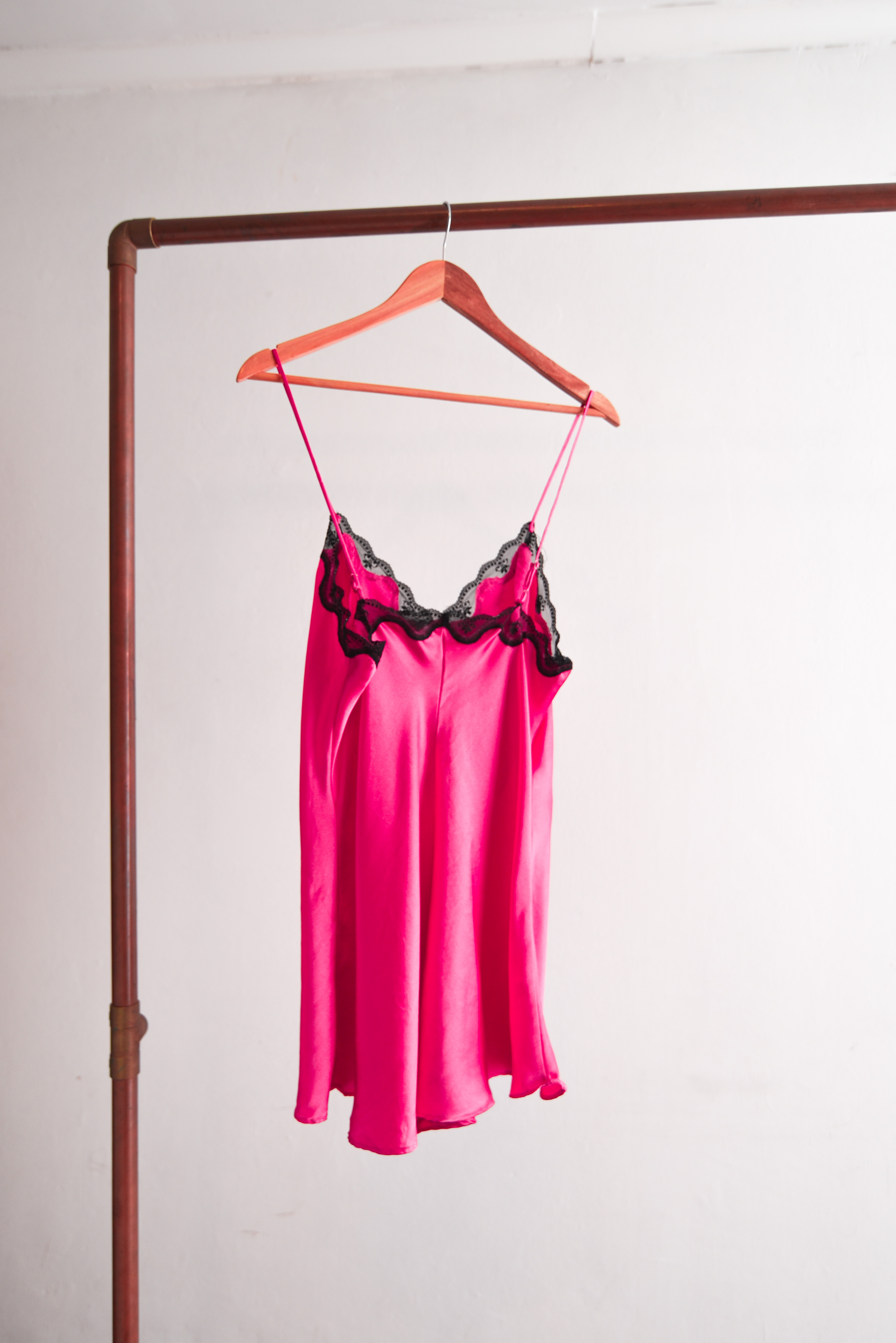 Enterito lencero fucsia vintage