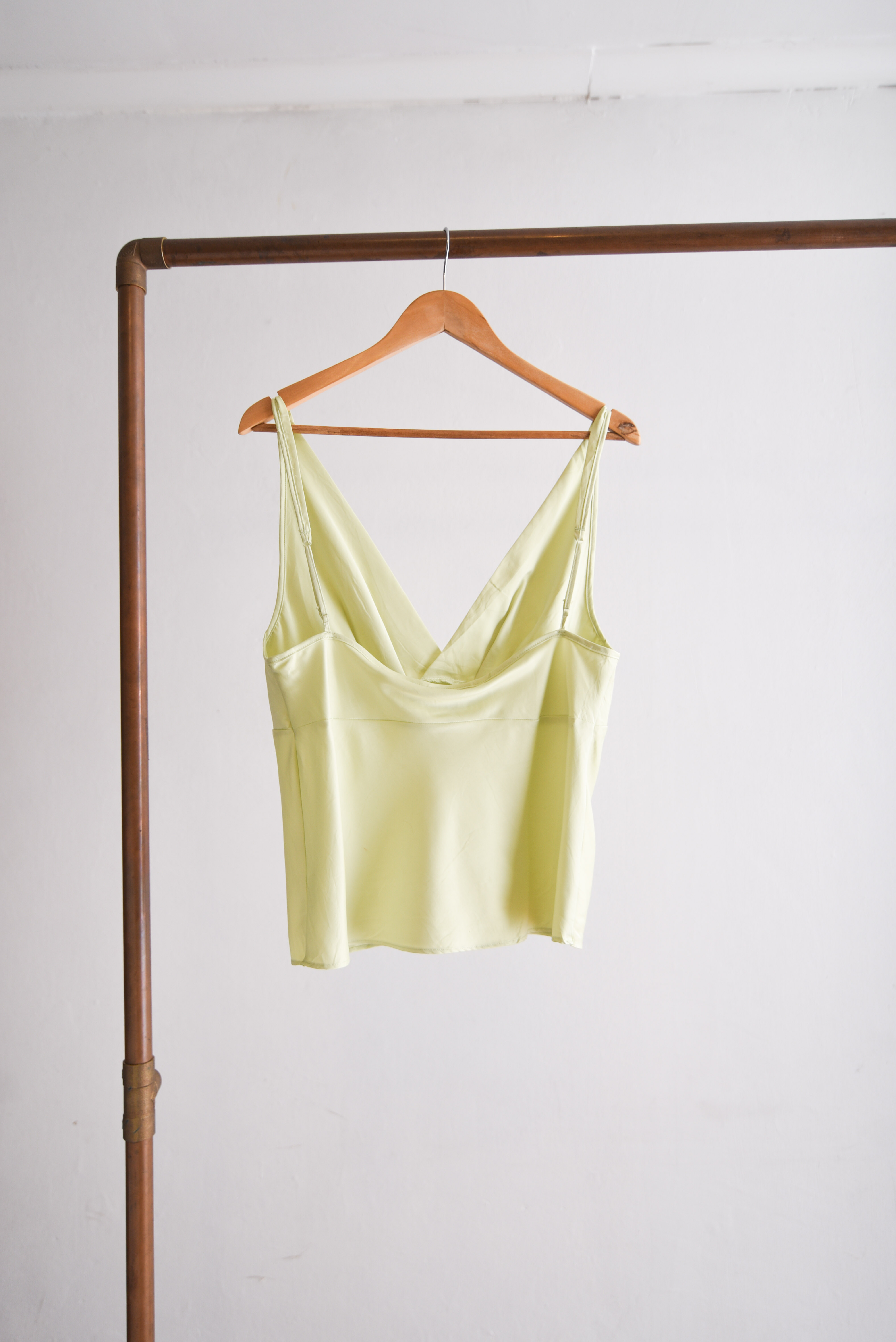 Top lencero verde lima Vanity Fair