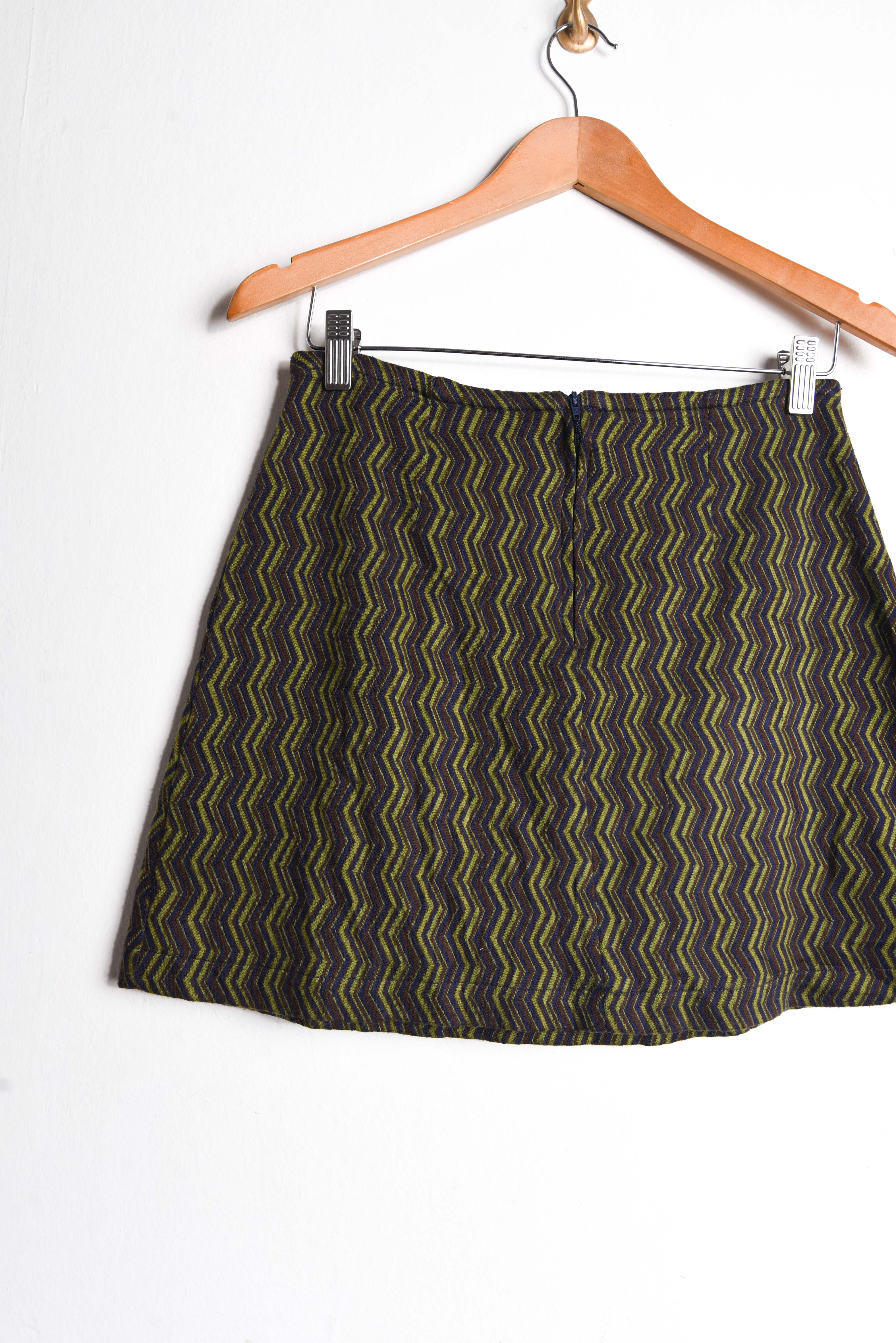 Mini falda zigzag 90s