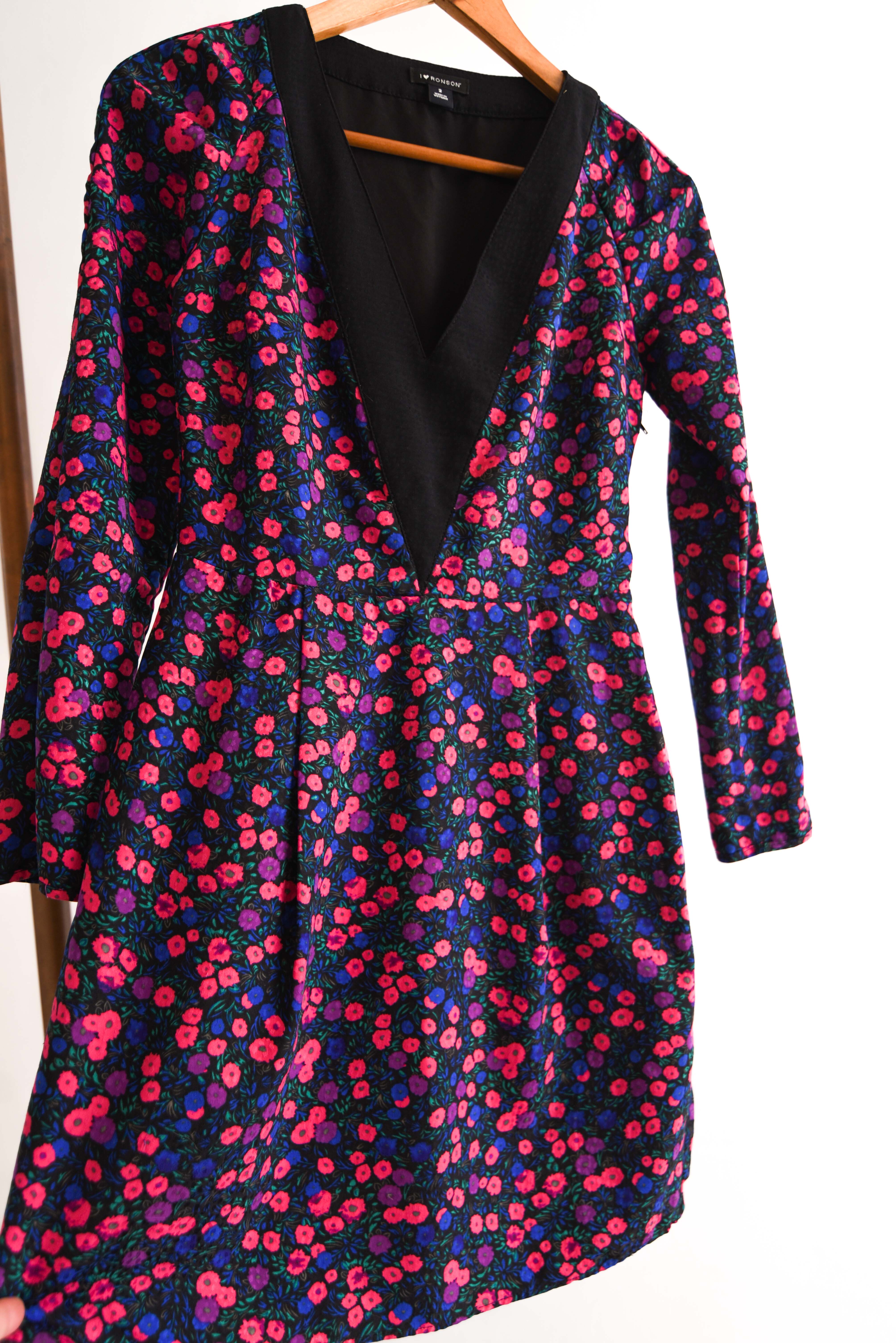 Vestido floral V neck