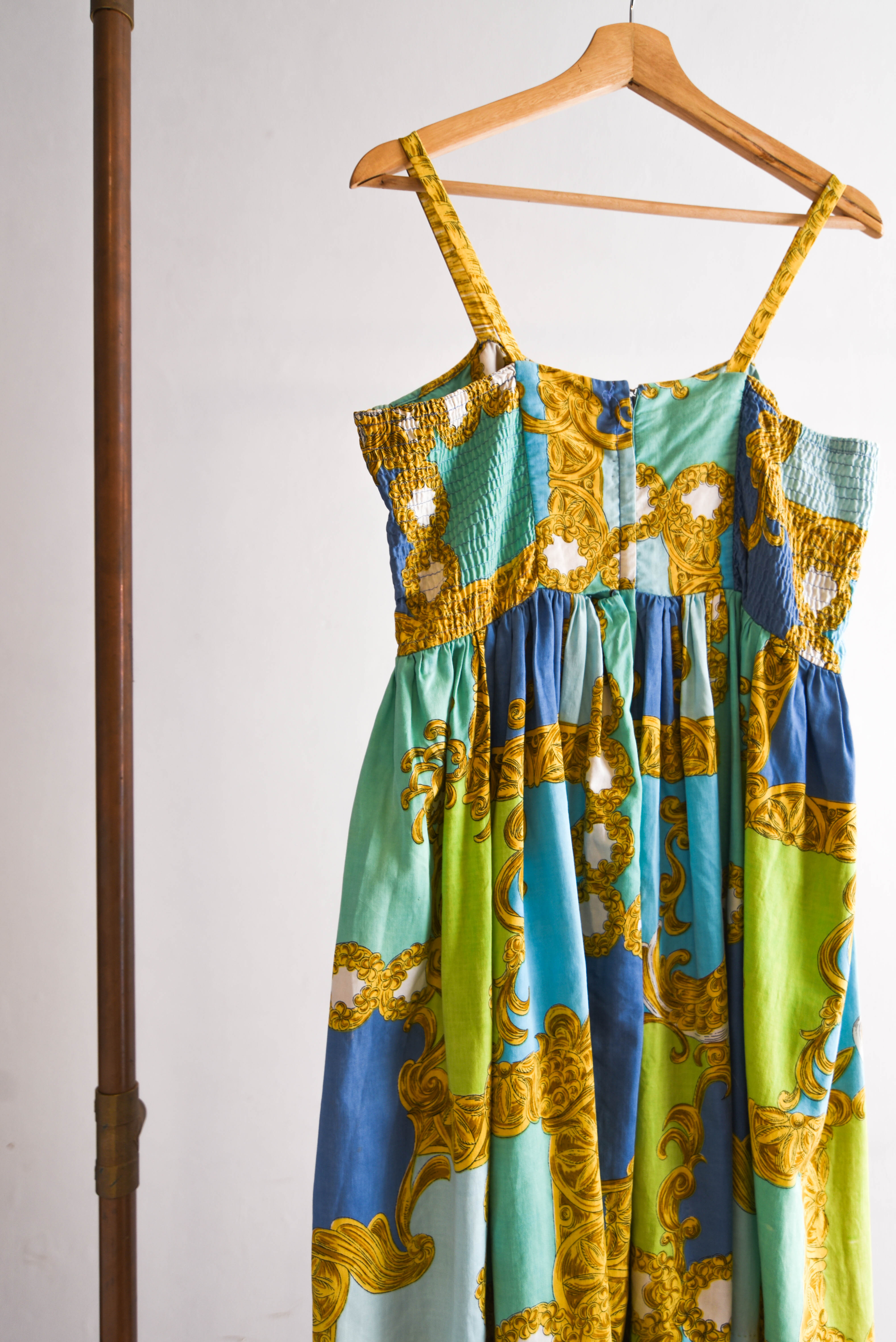 Vestido vintage Hawaii baroque print