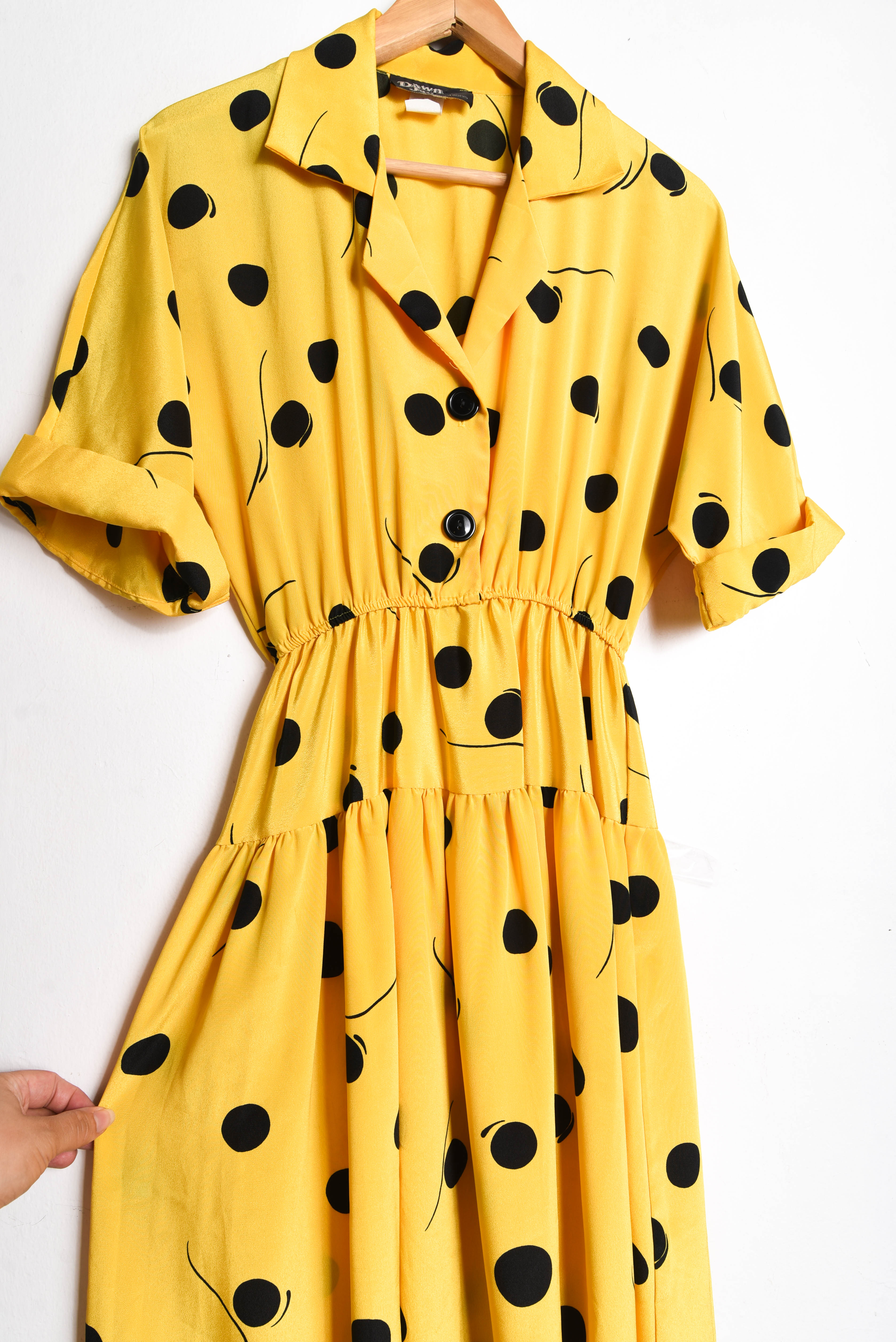 Vestido vintage amarillo lunares