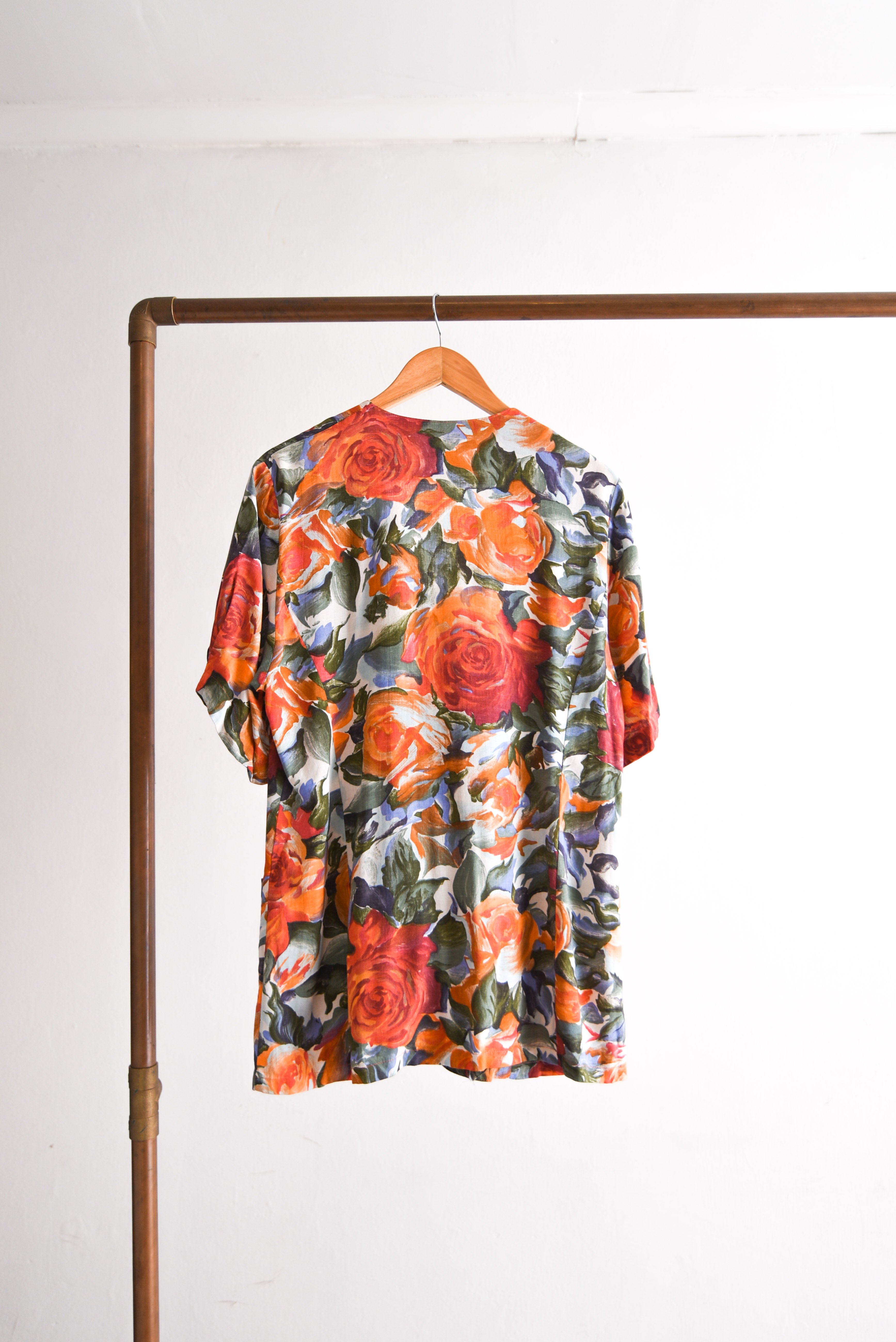 Blusón vintage floral cruzado