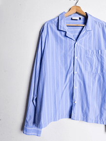 Camisa celeste rayada plus size