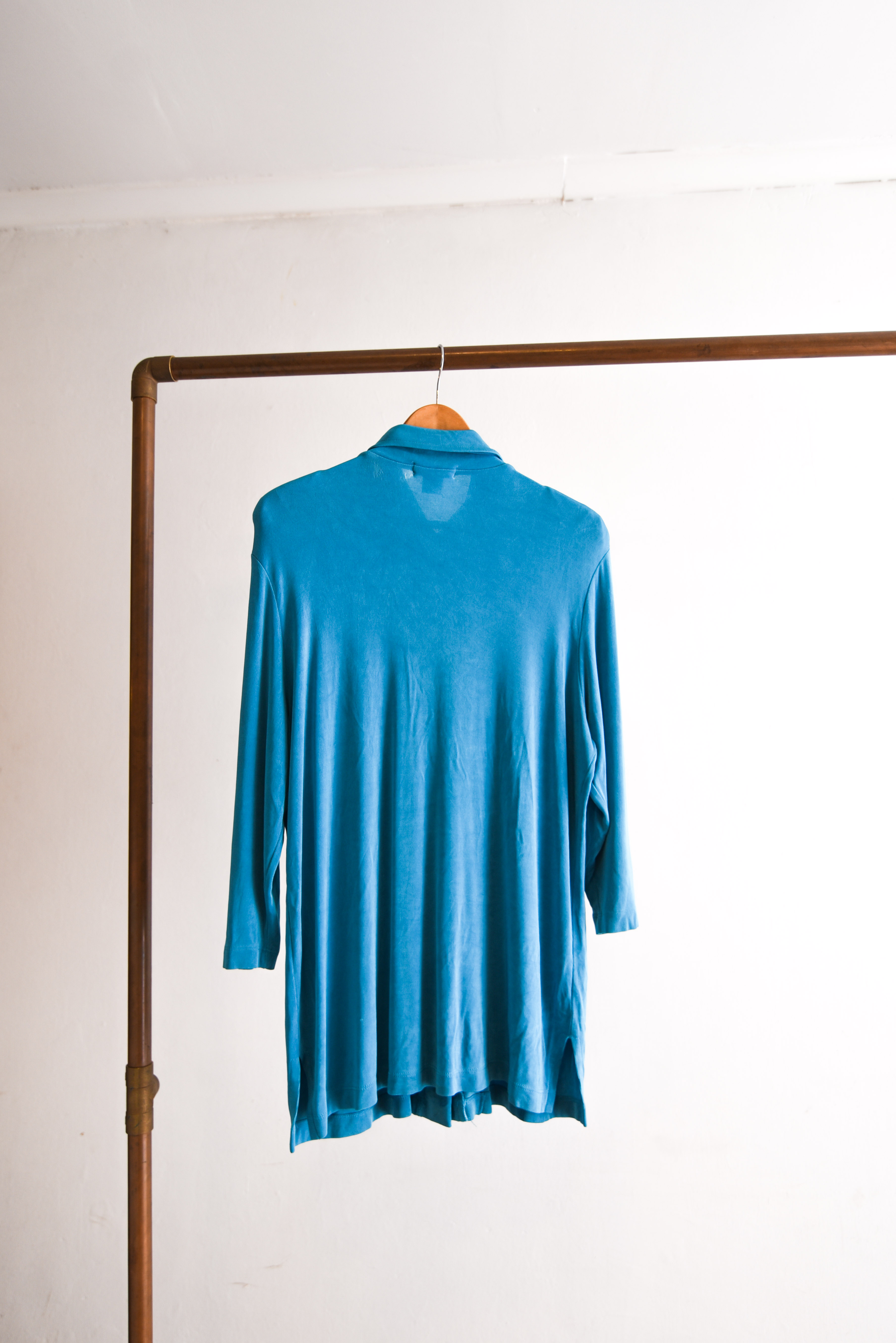 Blusón celeste acetato vintage