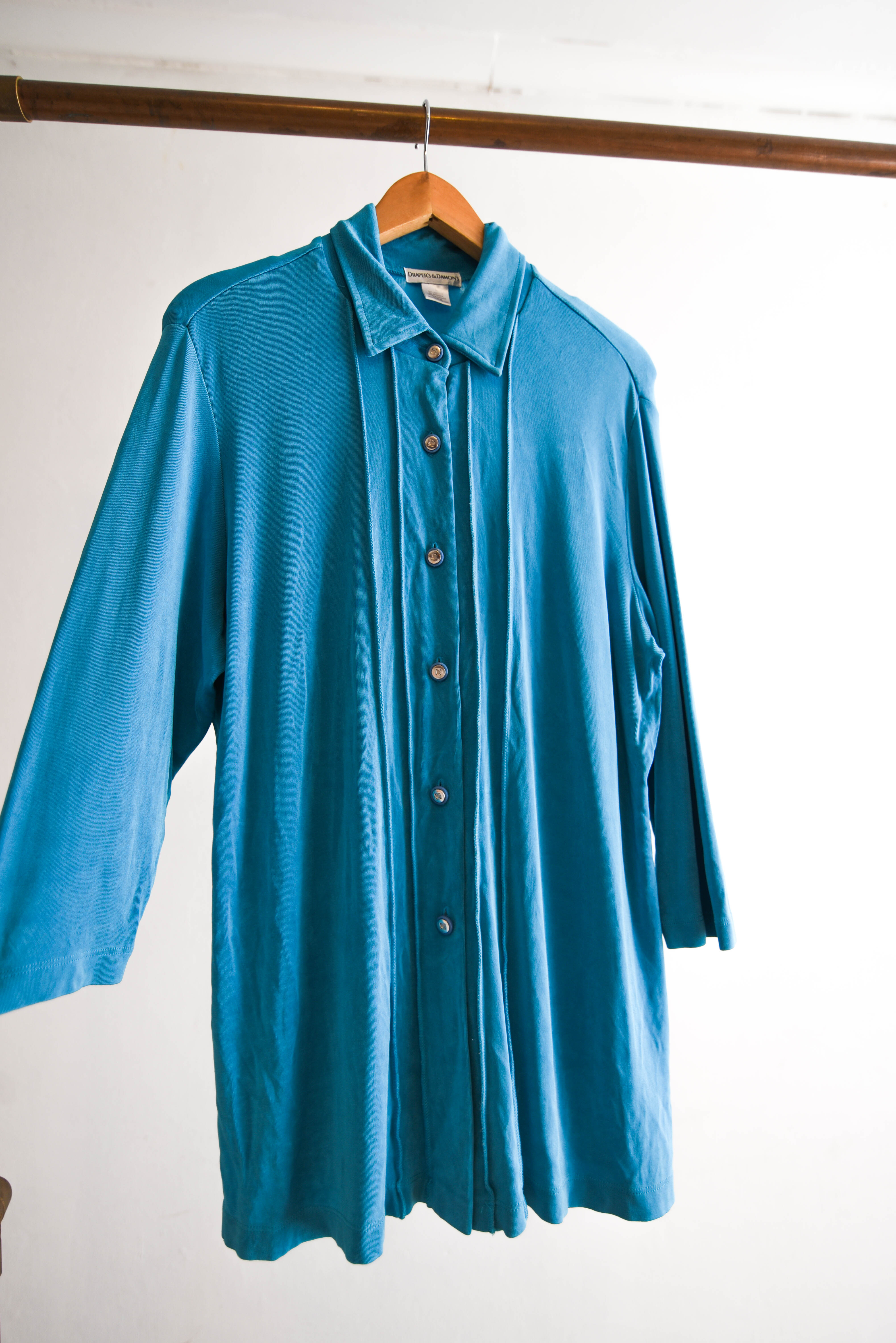 Blusón celeste acetato vintage