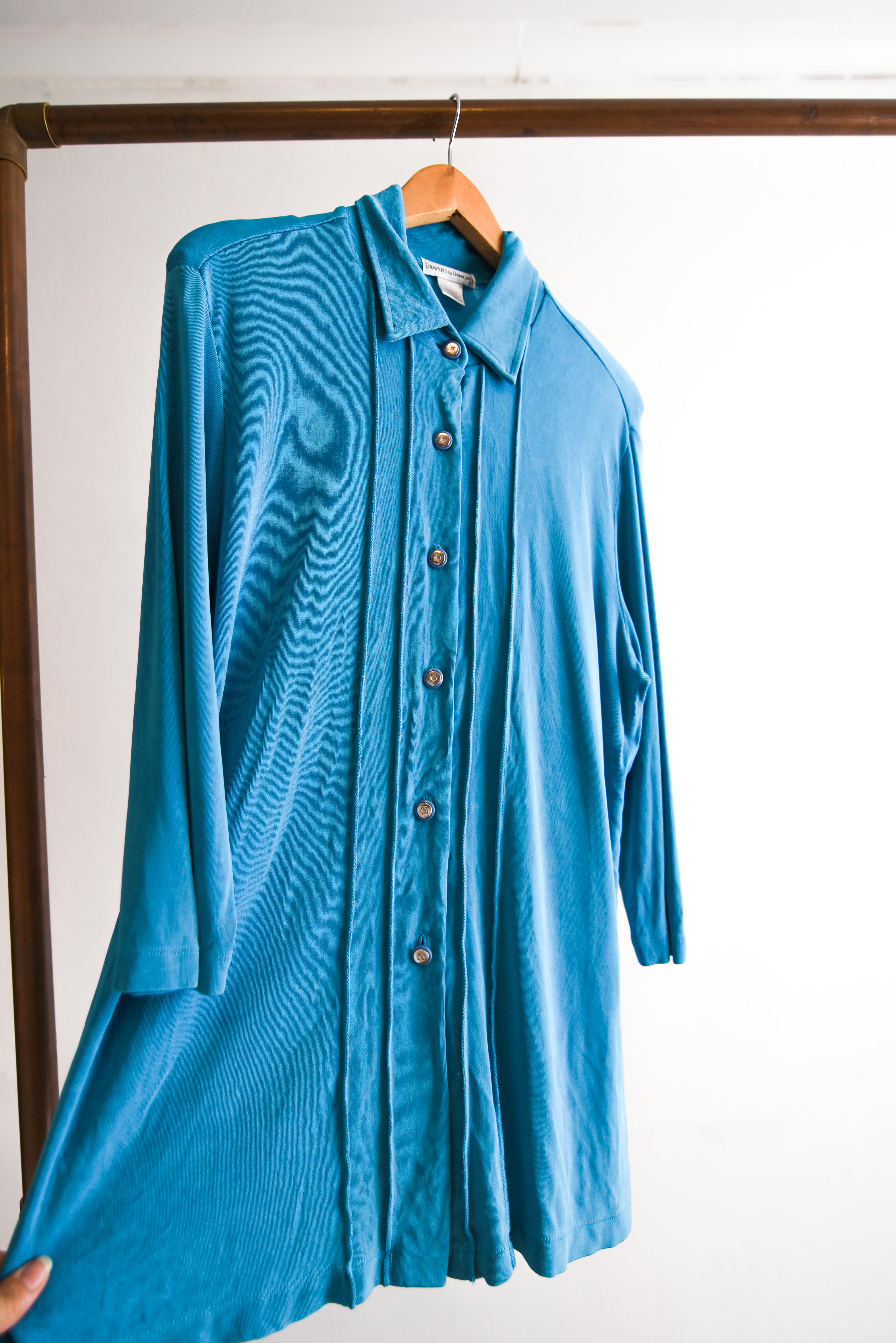 Blusón celeste acetato vintage