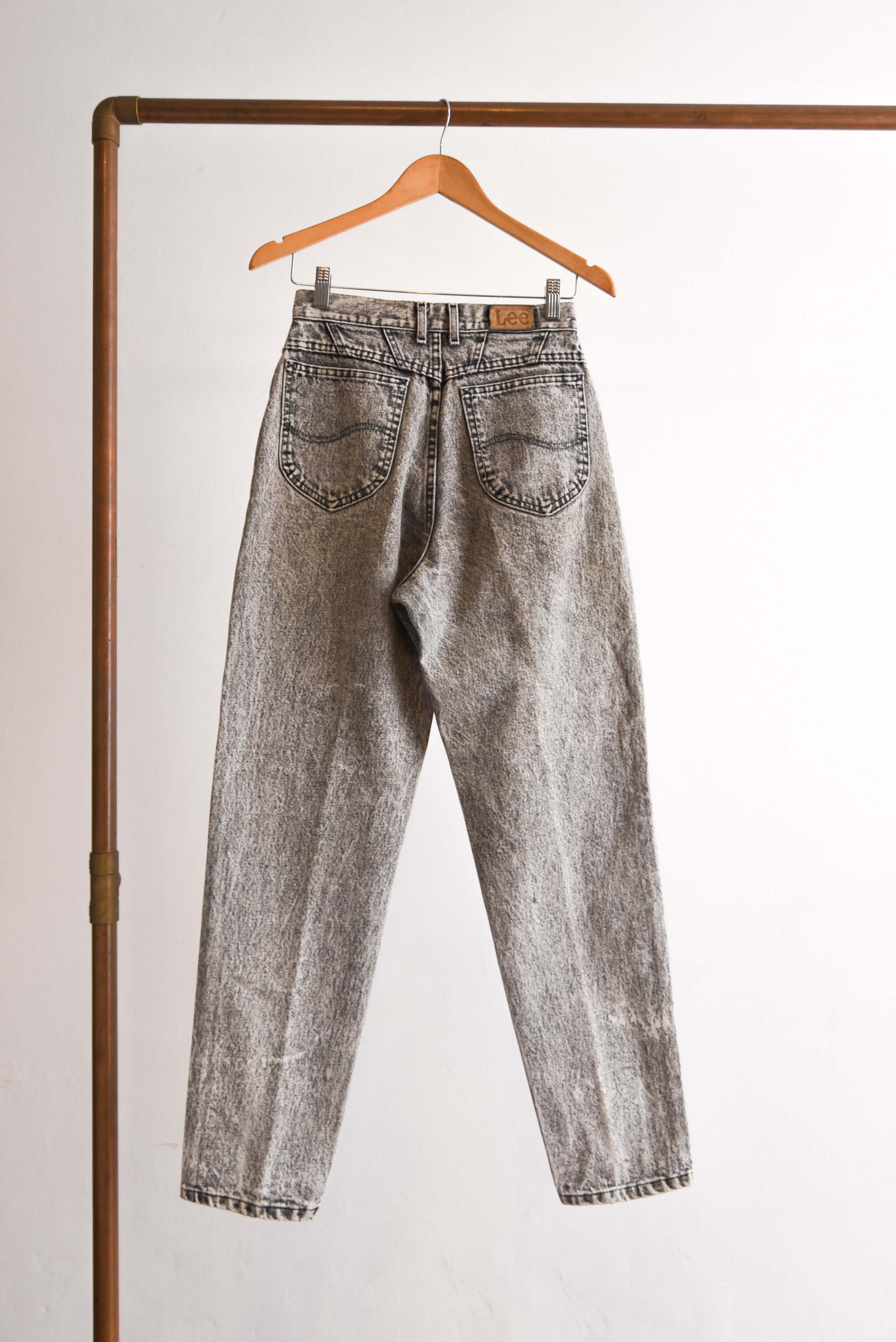 Jeans tiro alto LEE acid wash