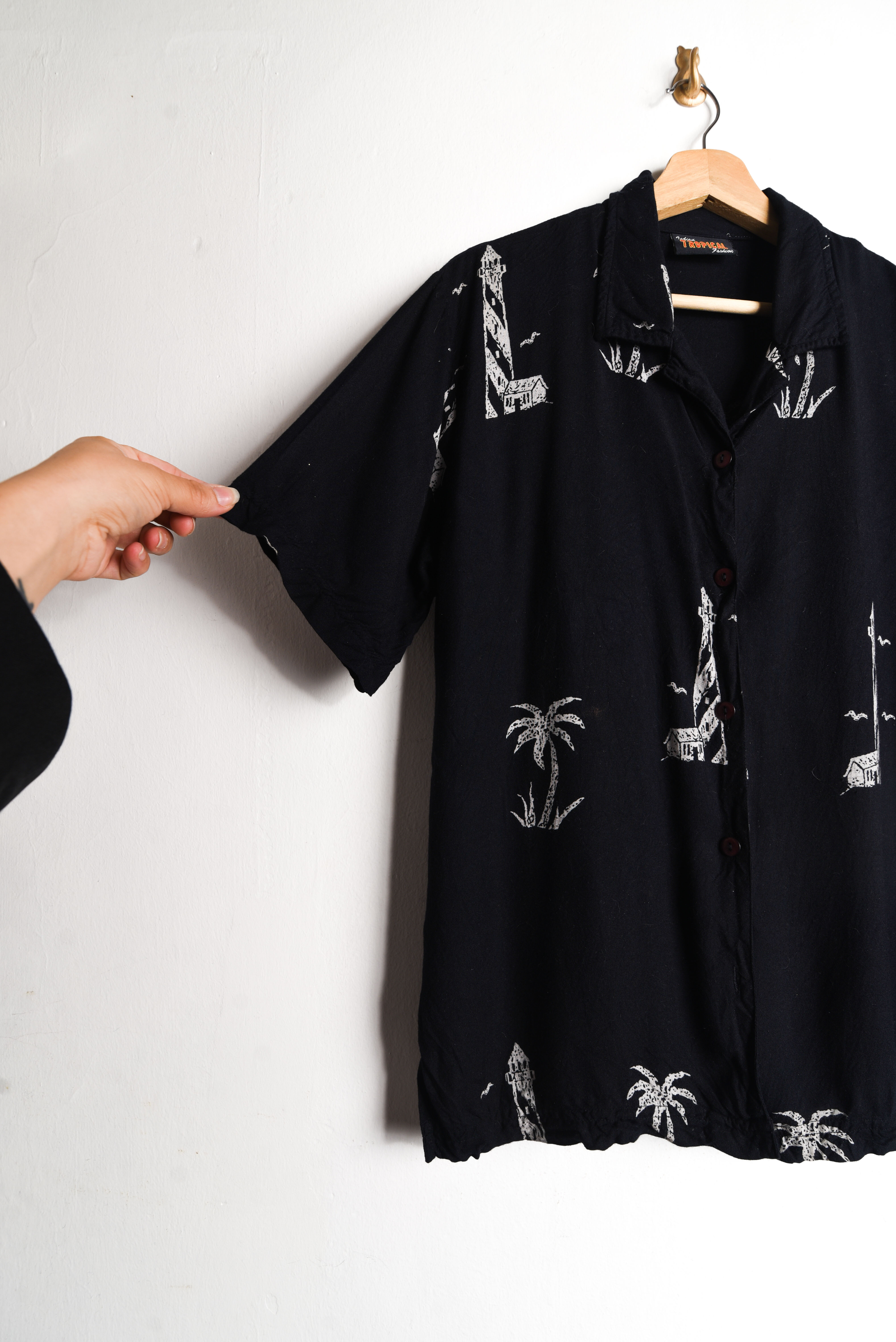 Camisa guayabera negra 90s