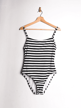 Traje de baño acanalado rayado