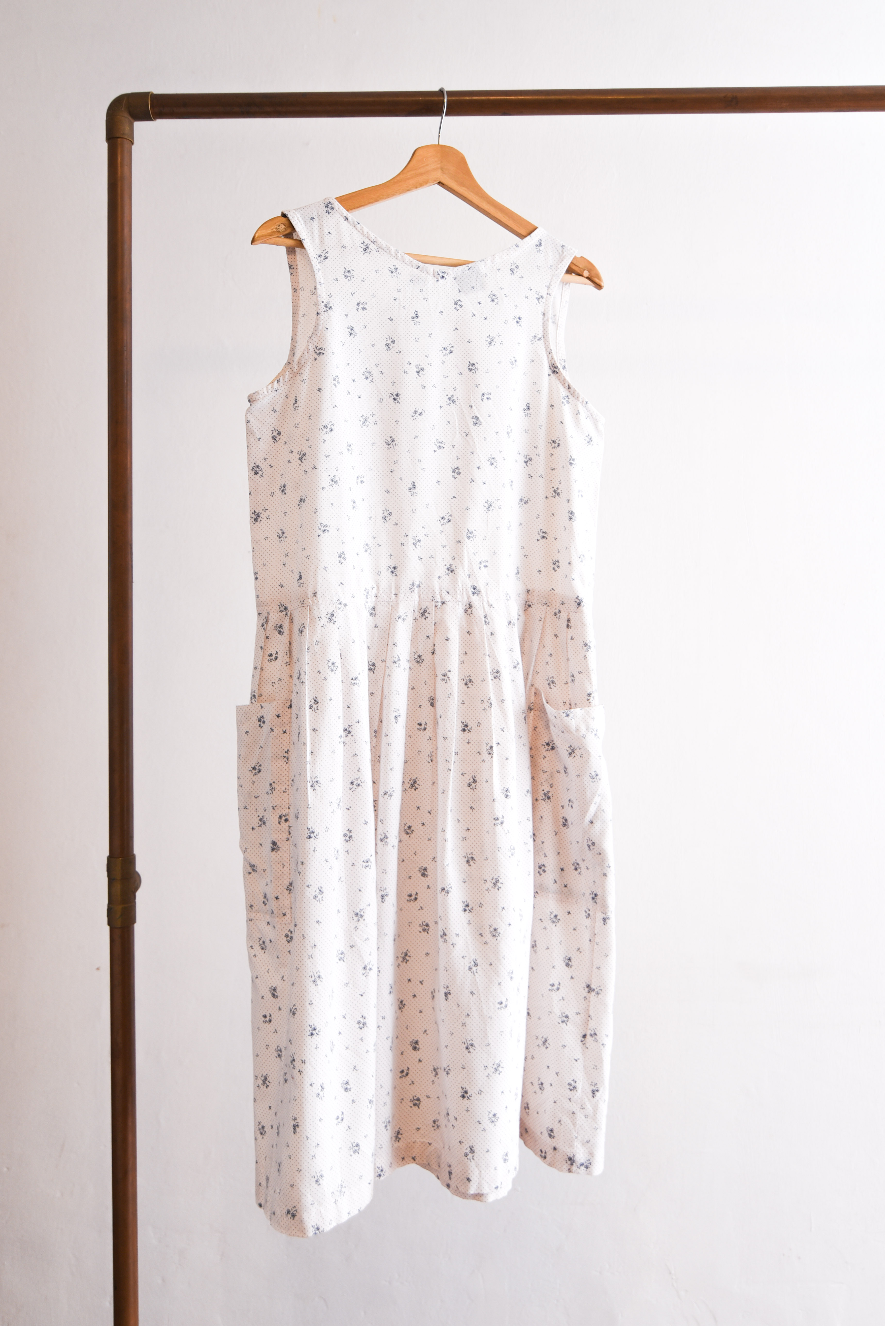 Vestido blanco floral 90s